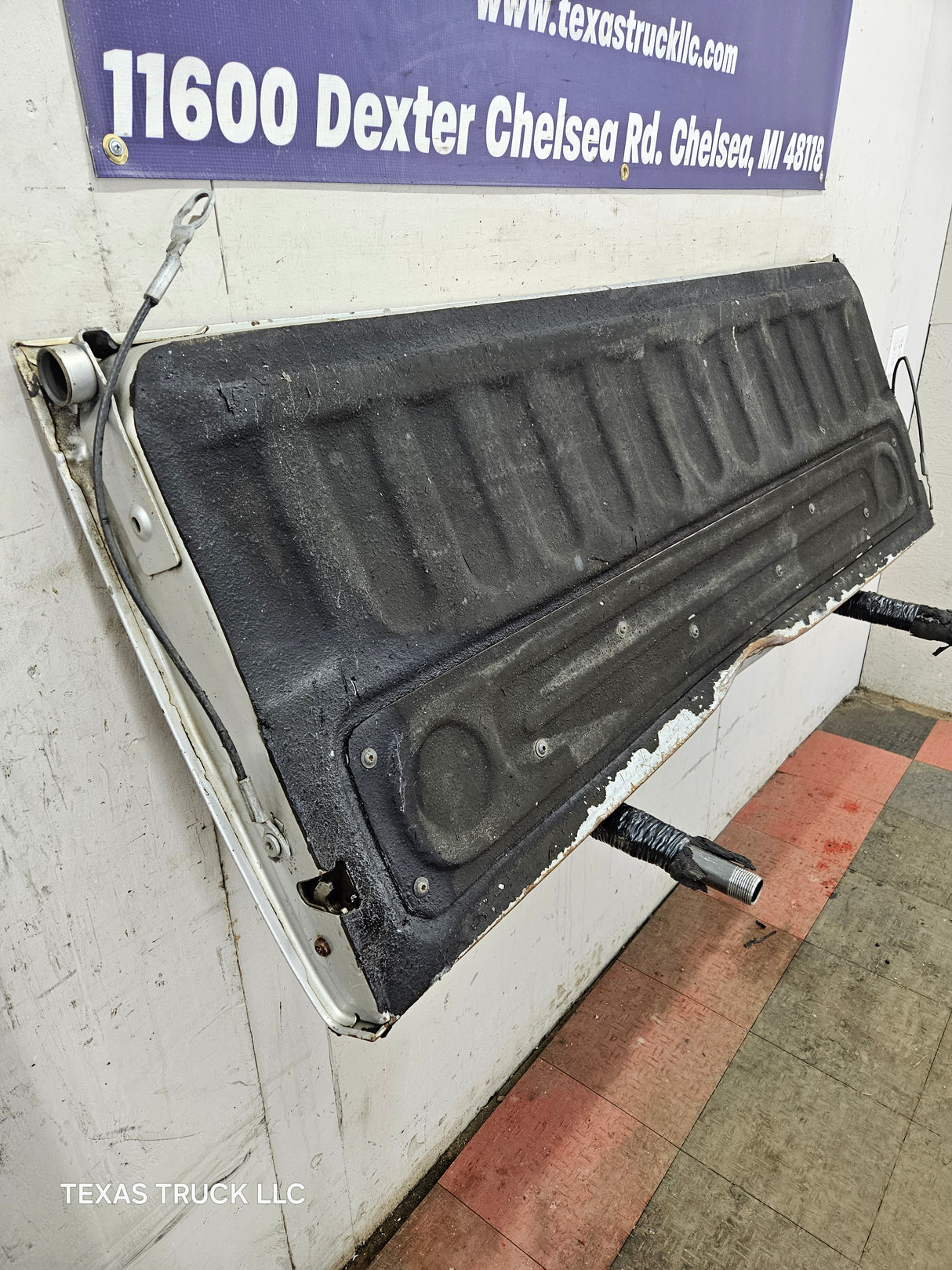 2003-2008 Dodge Ram 1500 2500 3500 3rd Gen Tailgate - Silver