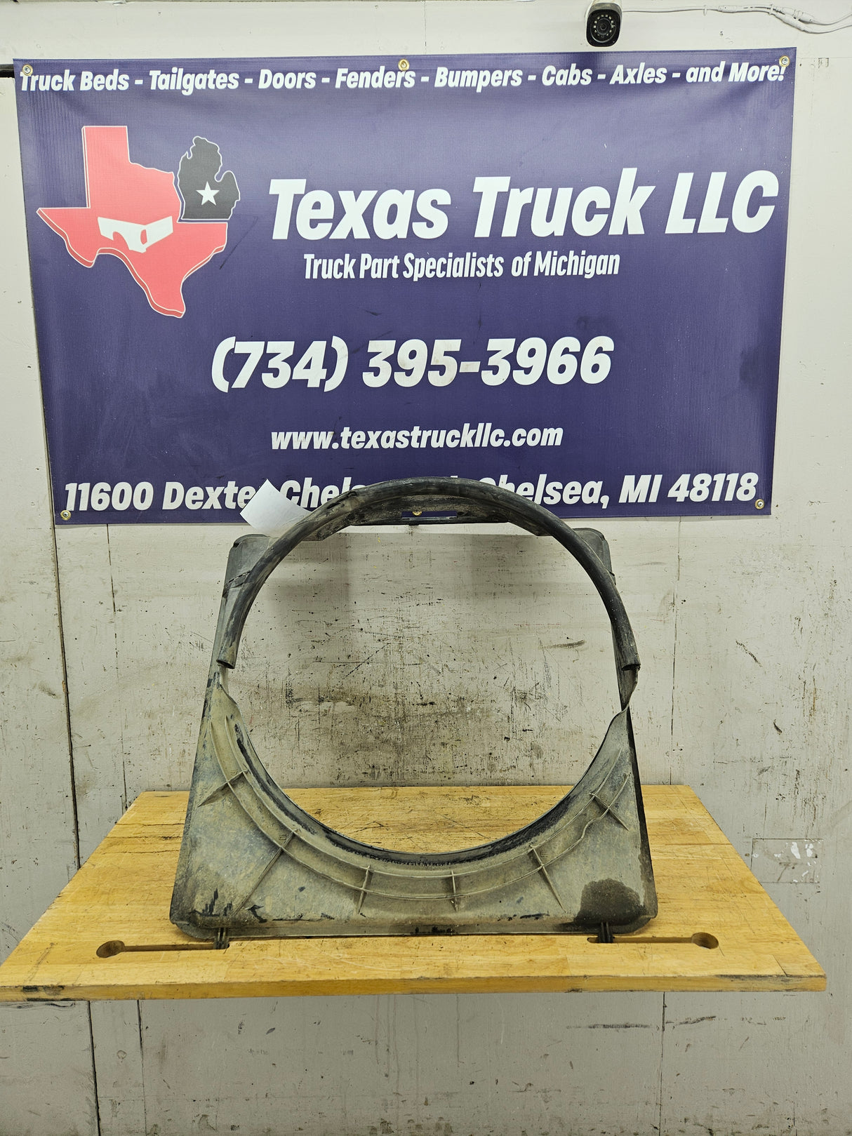 2003-2007 Ford Super Duty 6.0 6.0L Power Stroke Diesel Fan Shroud