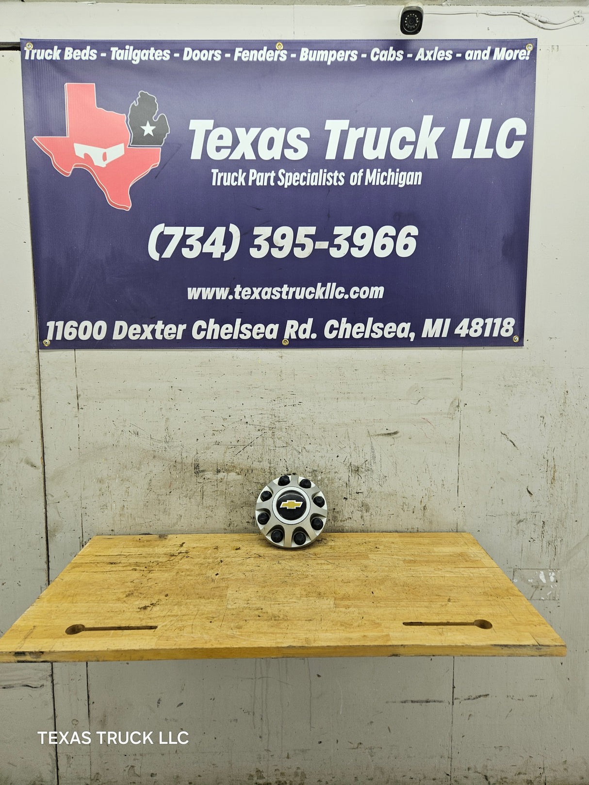 2011-2019 Chevrolet Silverado 2500 3500 Single Rear Wheel Center Hub Cap Lug Cover 9597819