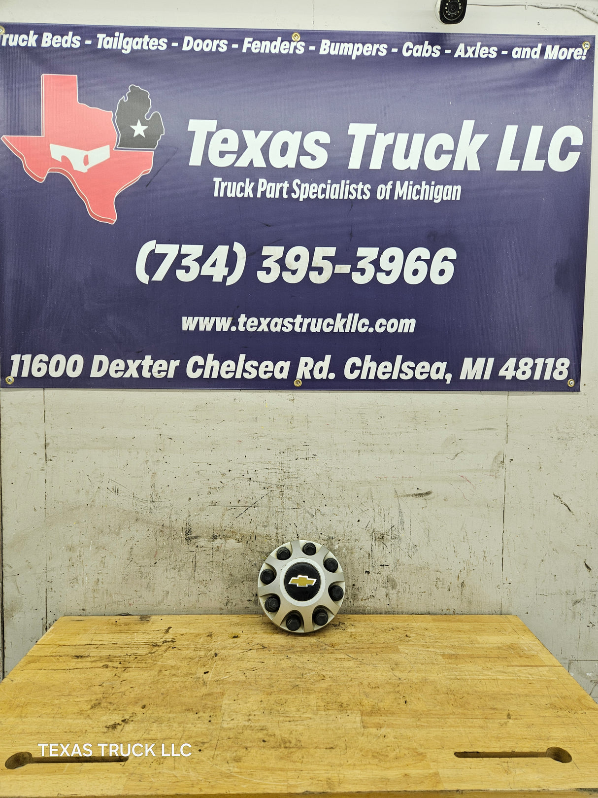 2011-2019 Chevrolet Silverado 2500 3500 Single Rear Wheel Center Hub Cap Lug Cover 9597819