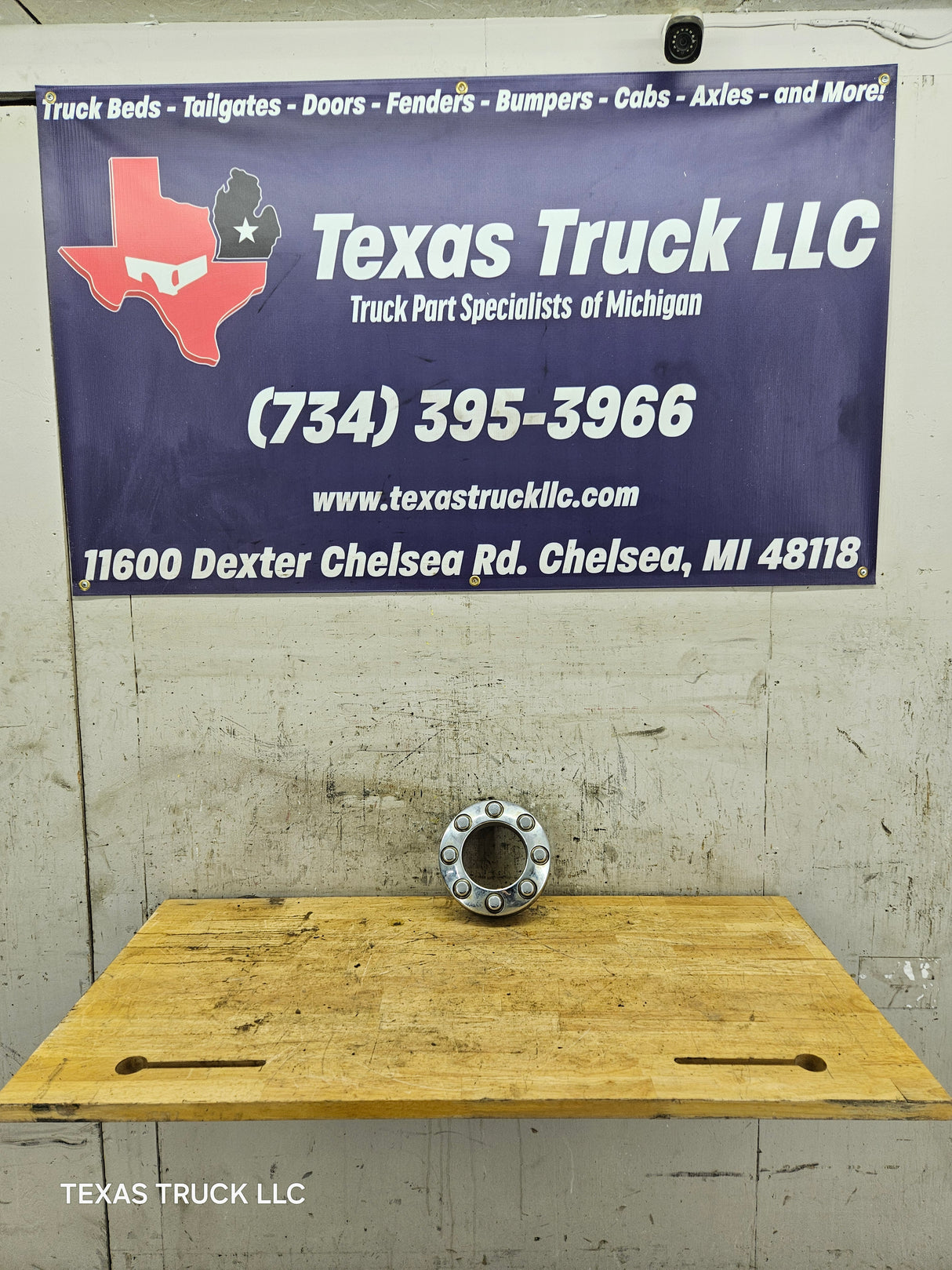 2008-2016 Ford Super Duty F250 F350 Front Hub Cap Chrome Center Cap 4x4 8 LUG