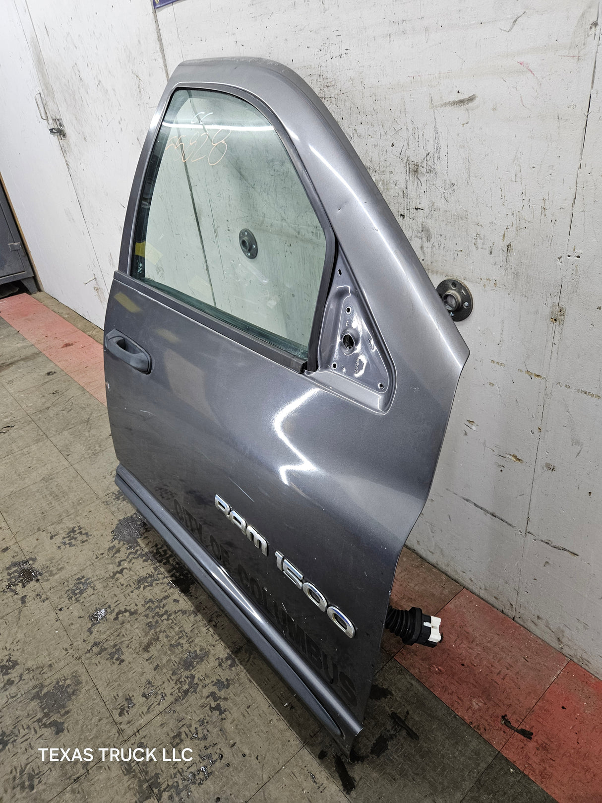 2003-2008 Dodge Ram 3rd Gen Passenger Side Front Quad Cab Crew Cab Door 1500 2500 3500 4500 5500 - Gray