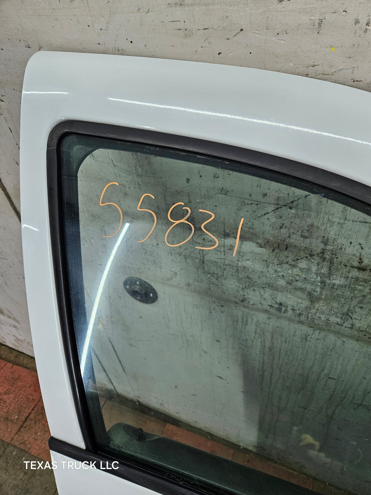 2003-2008 Dodge Ram 3rd Gen Passenger Side Front Quad Cab Crew Cab Door 1500 2500 3500 4500 5500 - White