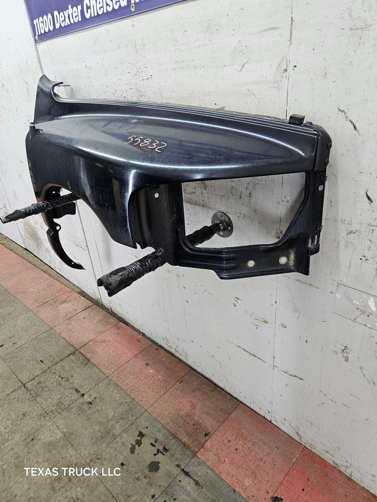 2003-2005 Dodge Ram 3rd Gen 1500 2500 3500 RH Passenger Side Fender - Black