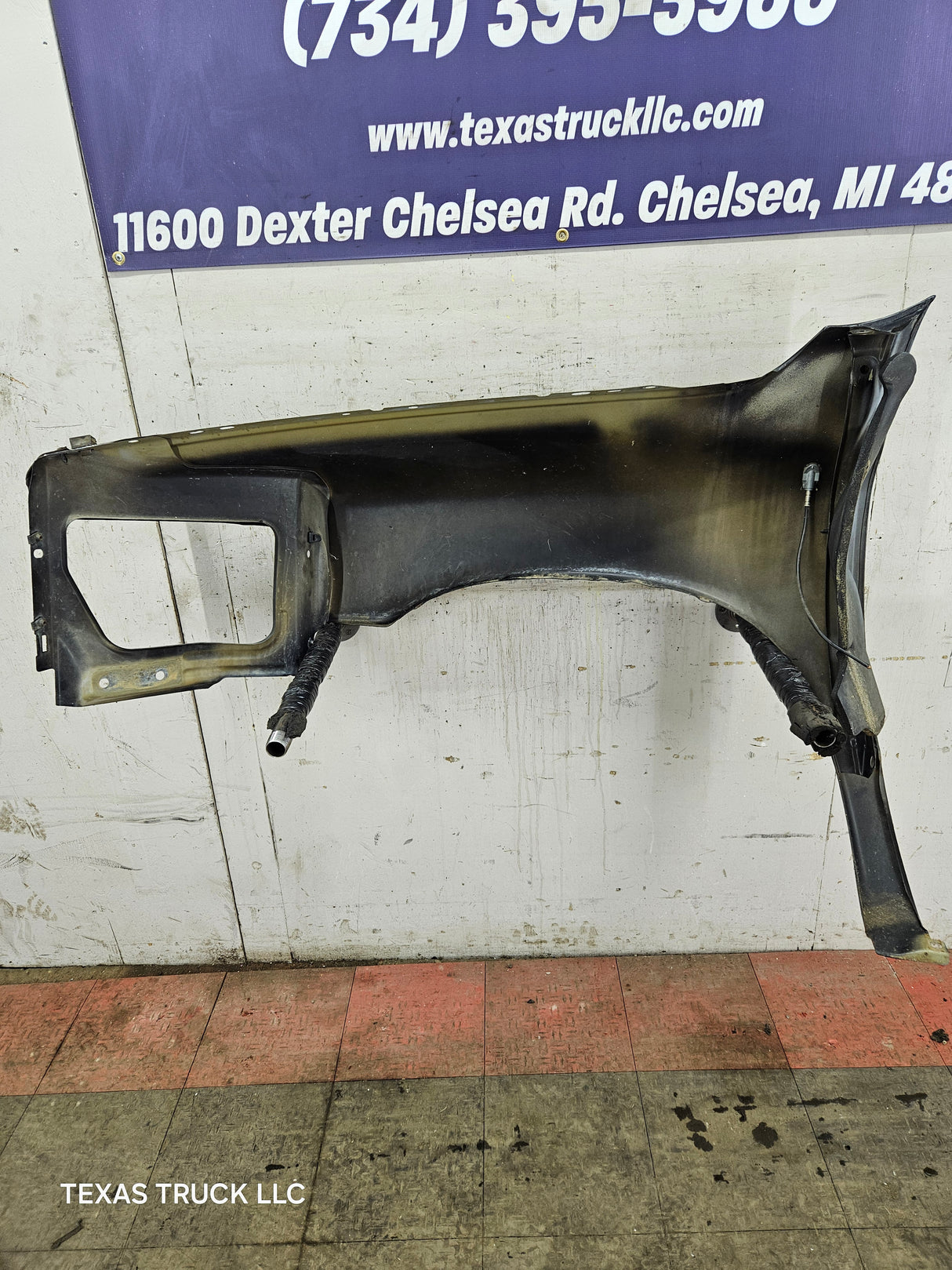 2003-2005 Dodge Ram 3rd Gen 1500 2500 3500 RH Passenger Side Fender - Black