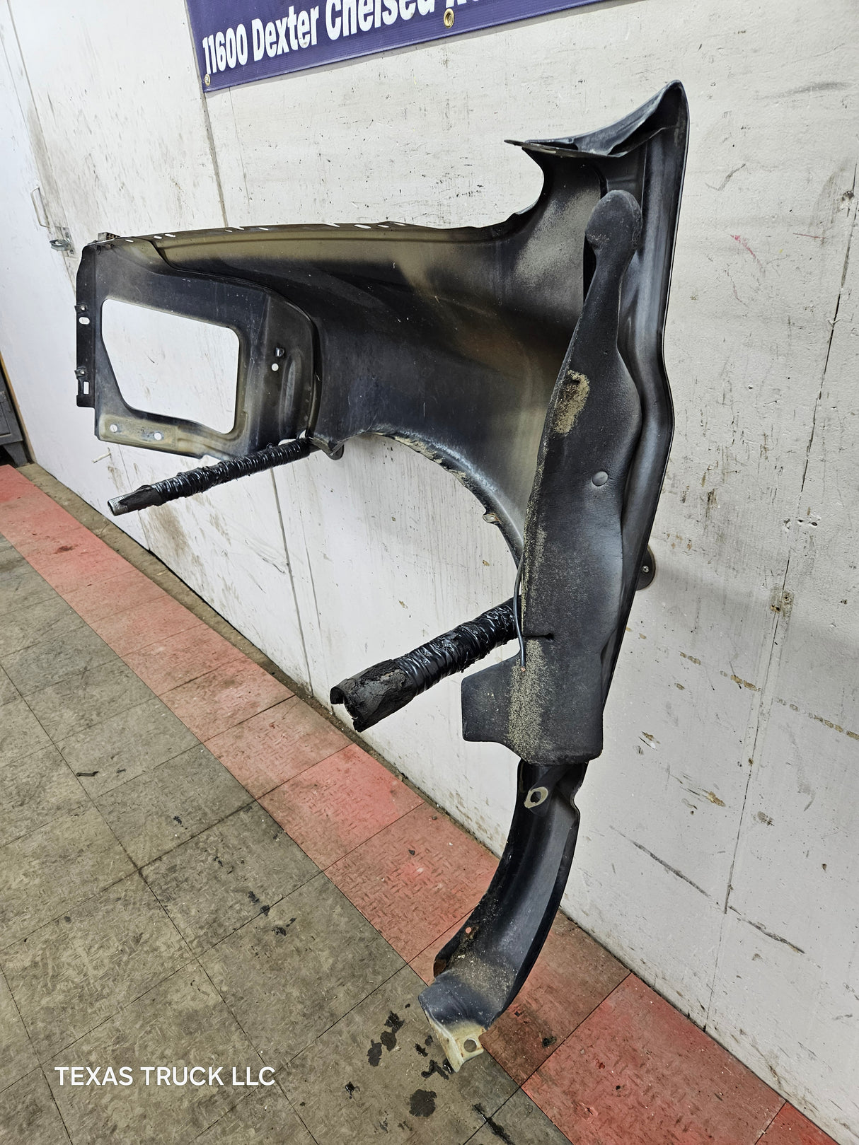 2003-2005 Dodge Ram 3rd Gen 1500 2500 3500 RH Passenger Side Fender - Black