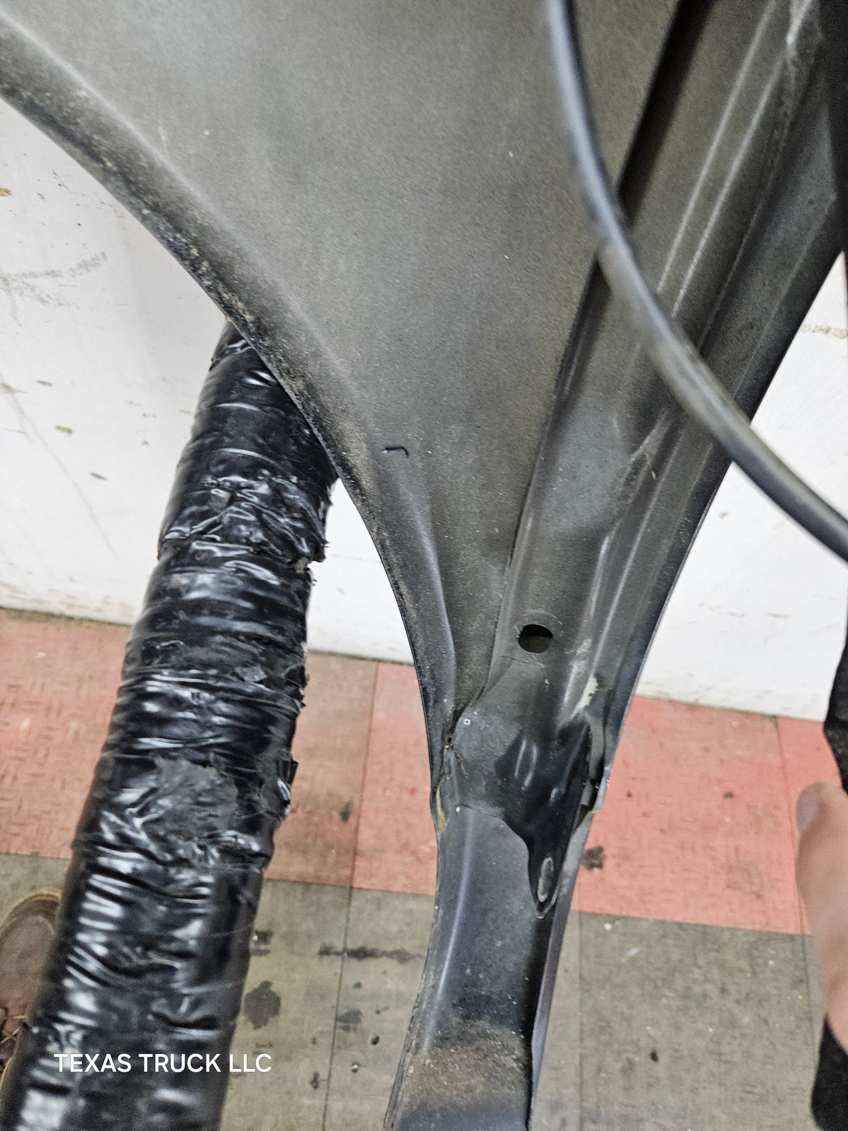 2003-2005 Dodge Ram 3rd Gen 1500 2500 3500 RH Passenger Side Fender - Black