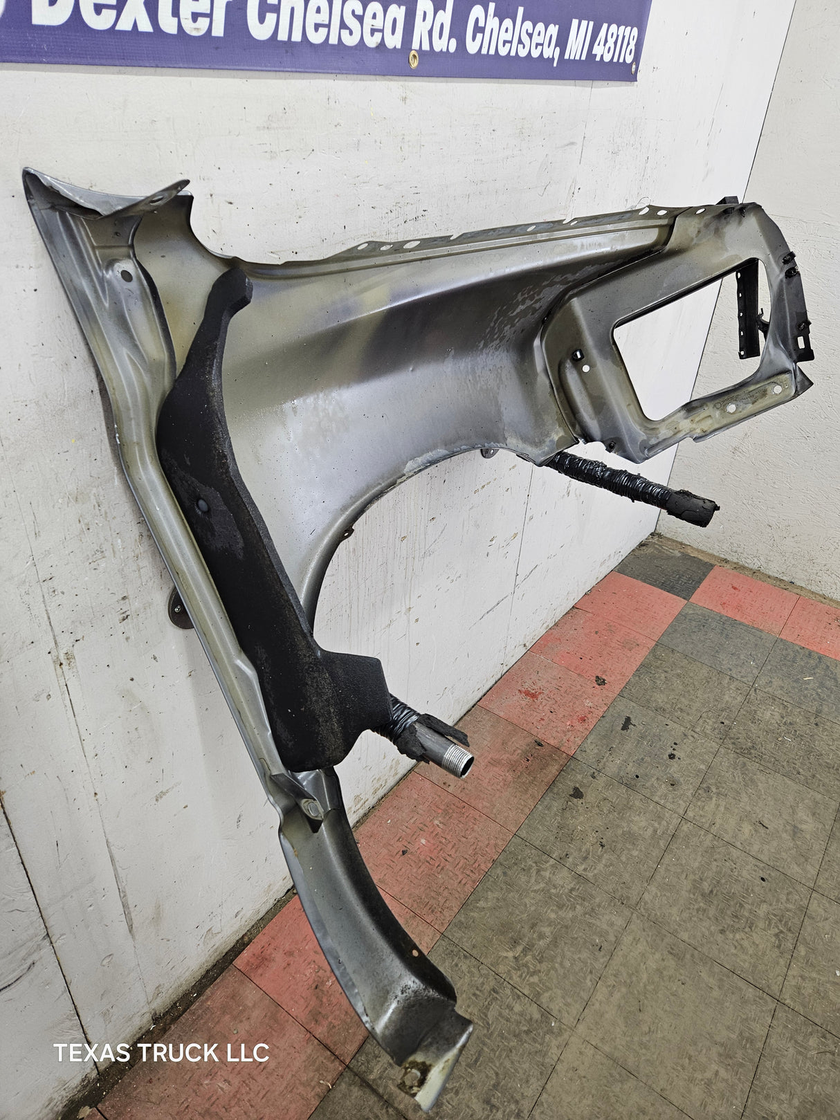 2003-2005 Dodge Ram 3rd Gen 1500 2500 3500 LH Driver Side Fender - Gray