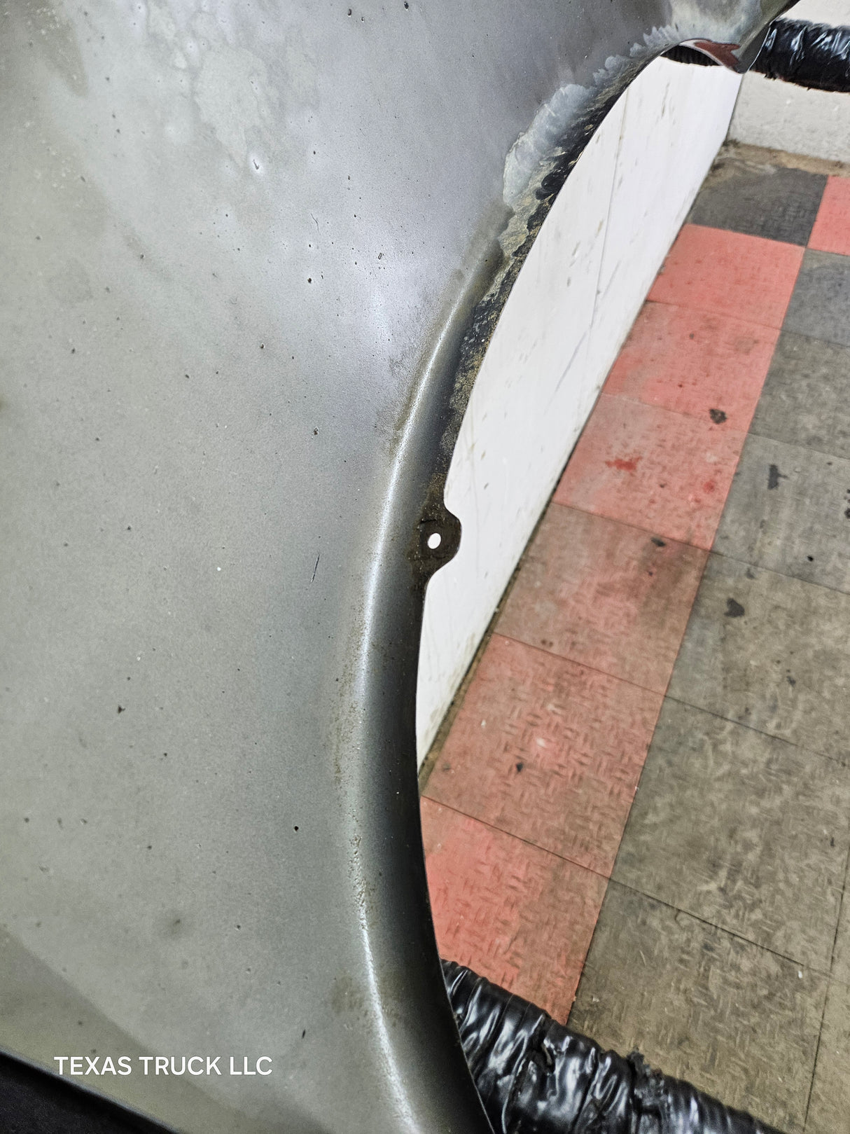 2003-2005 Dodge Ram 3rd Gen 1500 2500 3500 LH Driver Side Fender - Gray