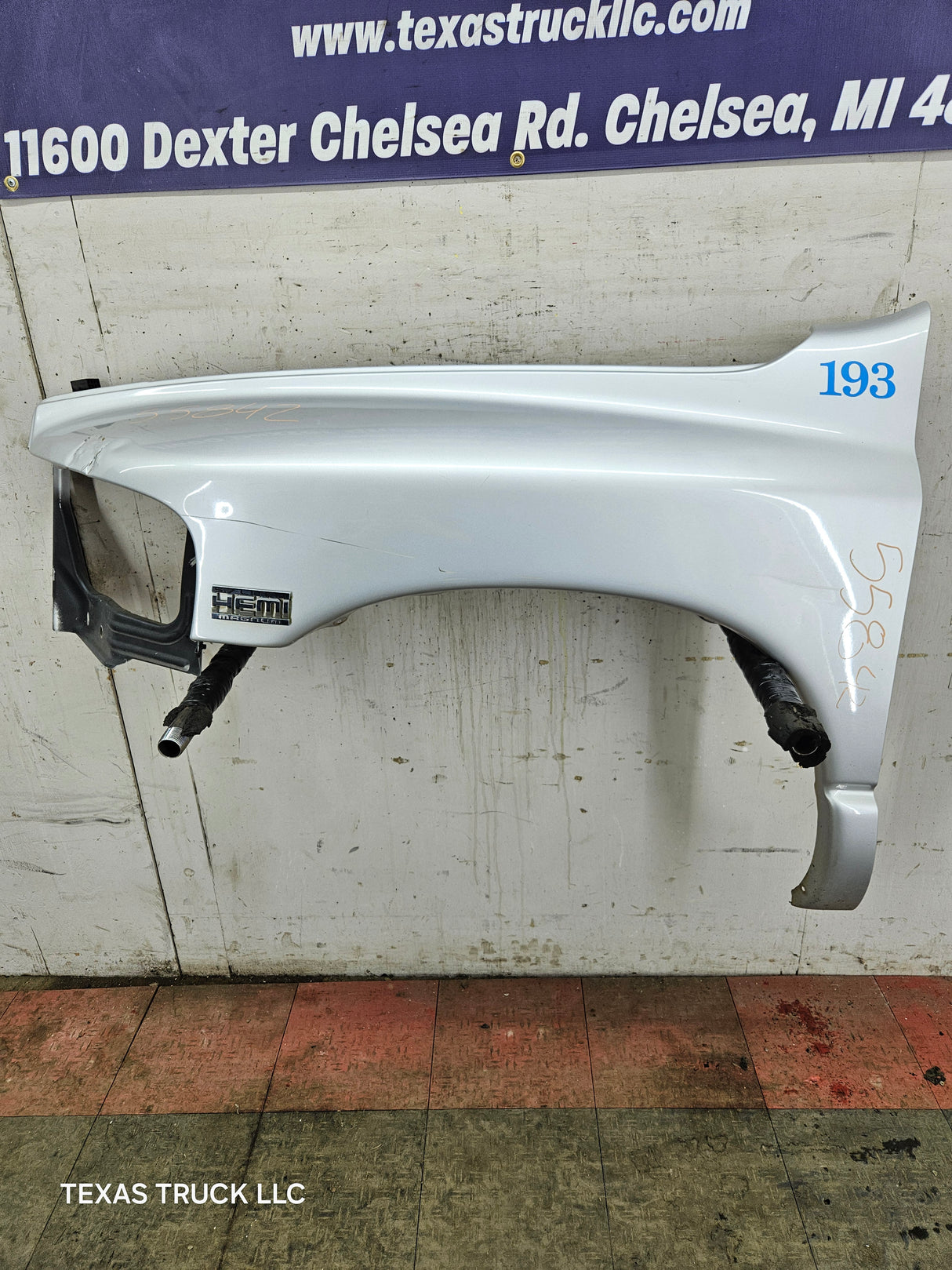 2003-2005 Dodge Ram 3rd Gen 1500 2500 3500 LH Driver Side Fender - Gray