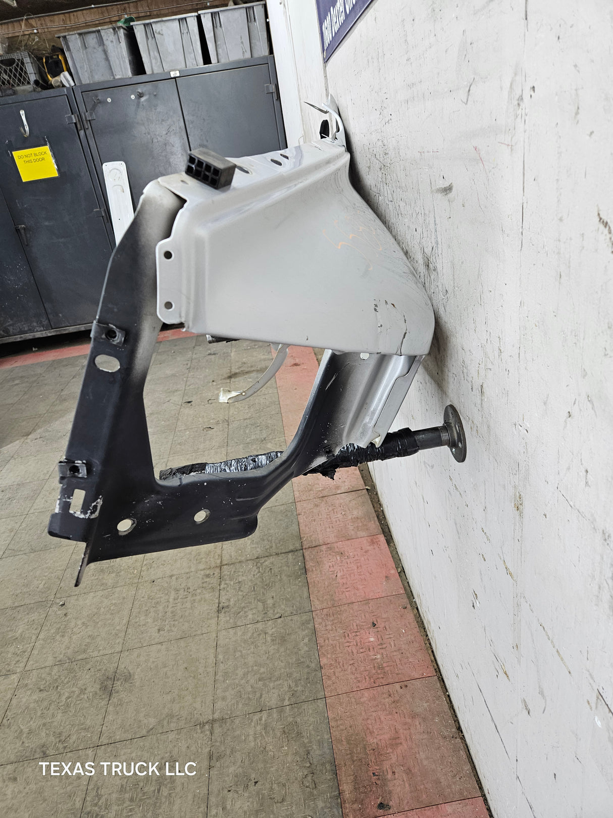 2003-2005 Dodge Ram 3rd Gen 1500 2500 3500 LH Driver Side Fender - Gray