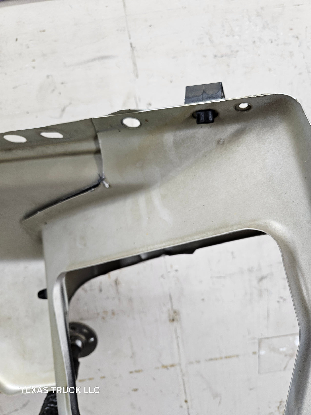 2003-2005 Dodge Ram 3rd Gen 1500 2500 3500 LH Driver Side Fender - Gray