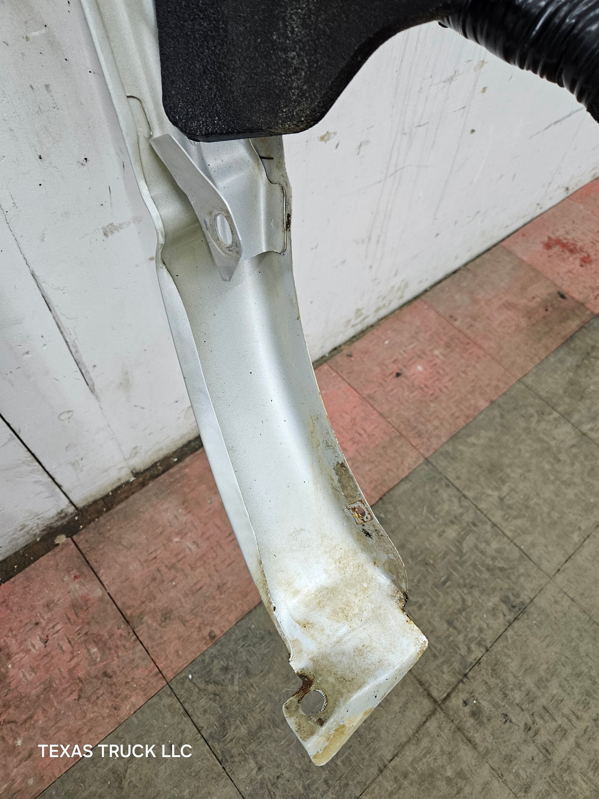 2003-2005 Dodge Ram 3rd Gen 1500 2500 3500 LH Driver Side Fender - Gray