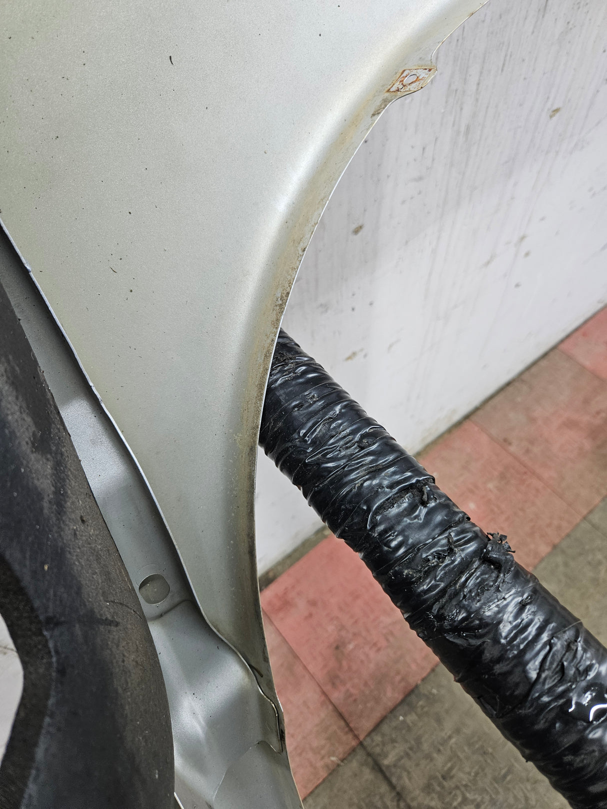 2003-2005 Dodge Ram 3rd Gen 1500 2500 3500 LH Driver Side Fender - Gray