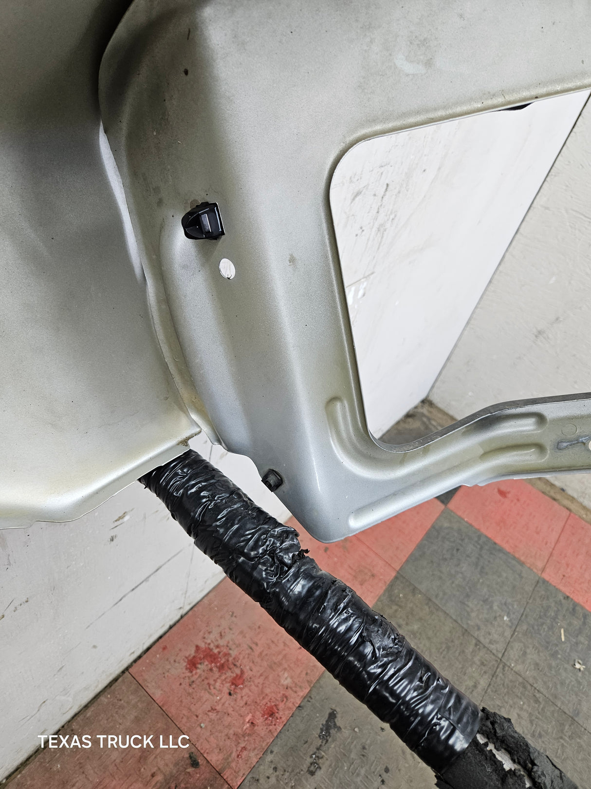 2003-2005 Dodge Ram 3rd Gen 1500 2500 3500 LH Driver Side Fender - Gray