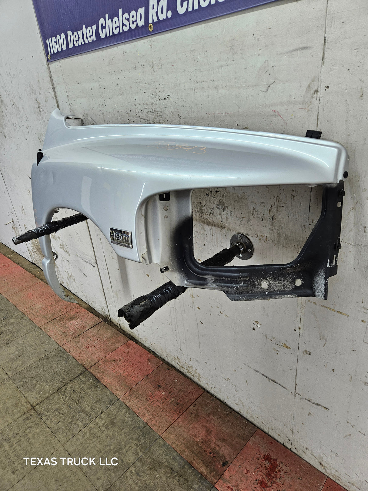 2003-2005 Dodge Ram 3rd Gen 1500 2500 3500 RH Passenger Side Fender - Gray