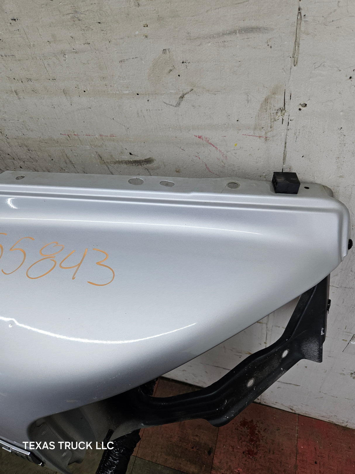 2003-2005 Dodge Ram 3rd Gen 1500 2500 3500 RH Passenger Side Fender - Gray