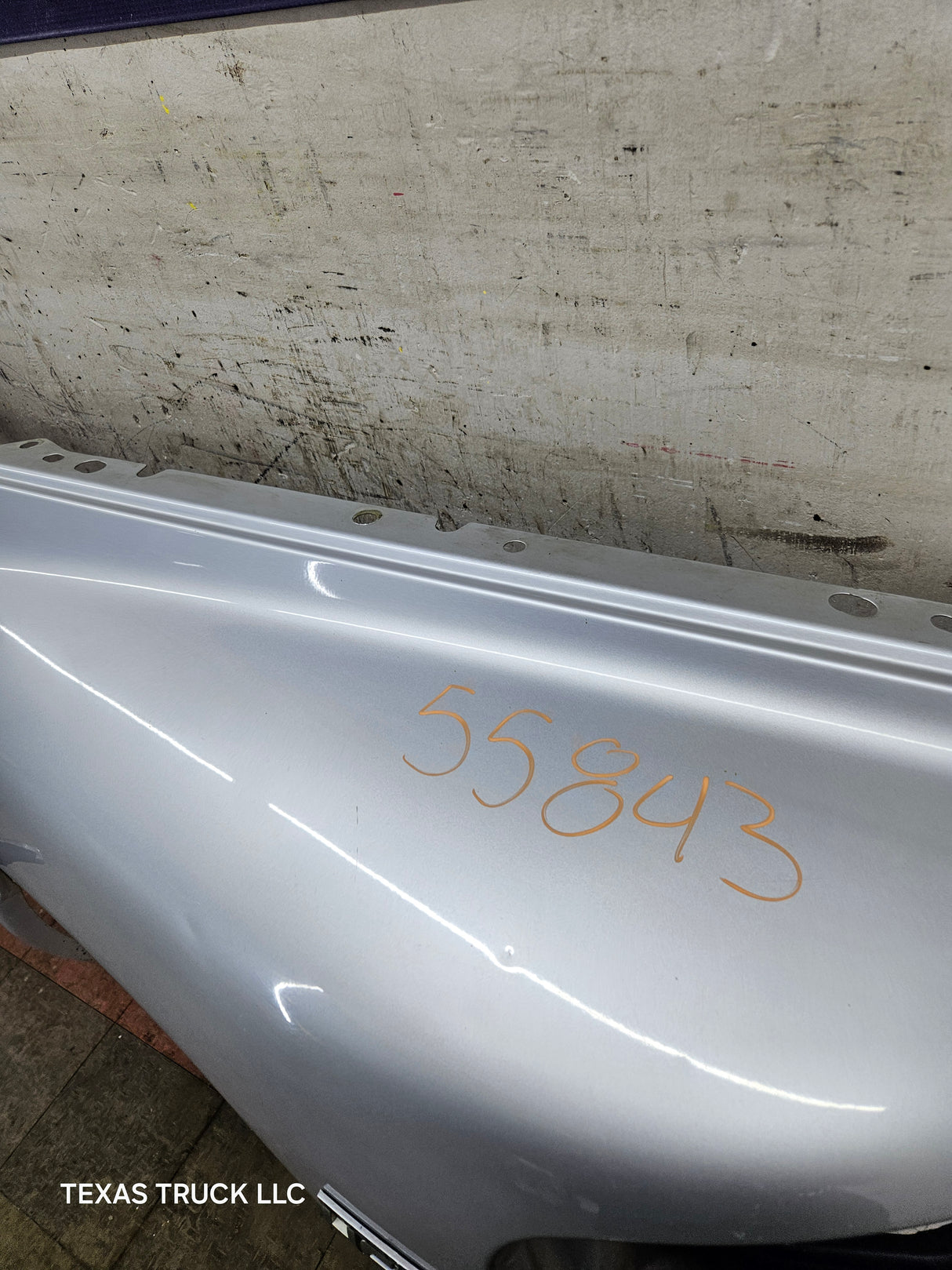 2003-2005 Dodge Ram 3rd Gen 1500 2500 3500 RH Passenger Side Fender - Gray