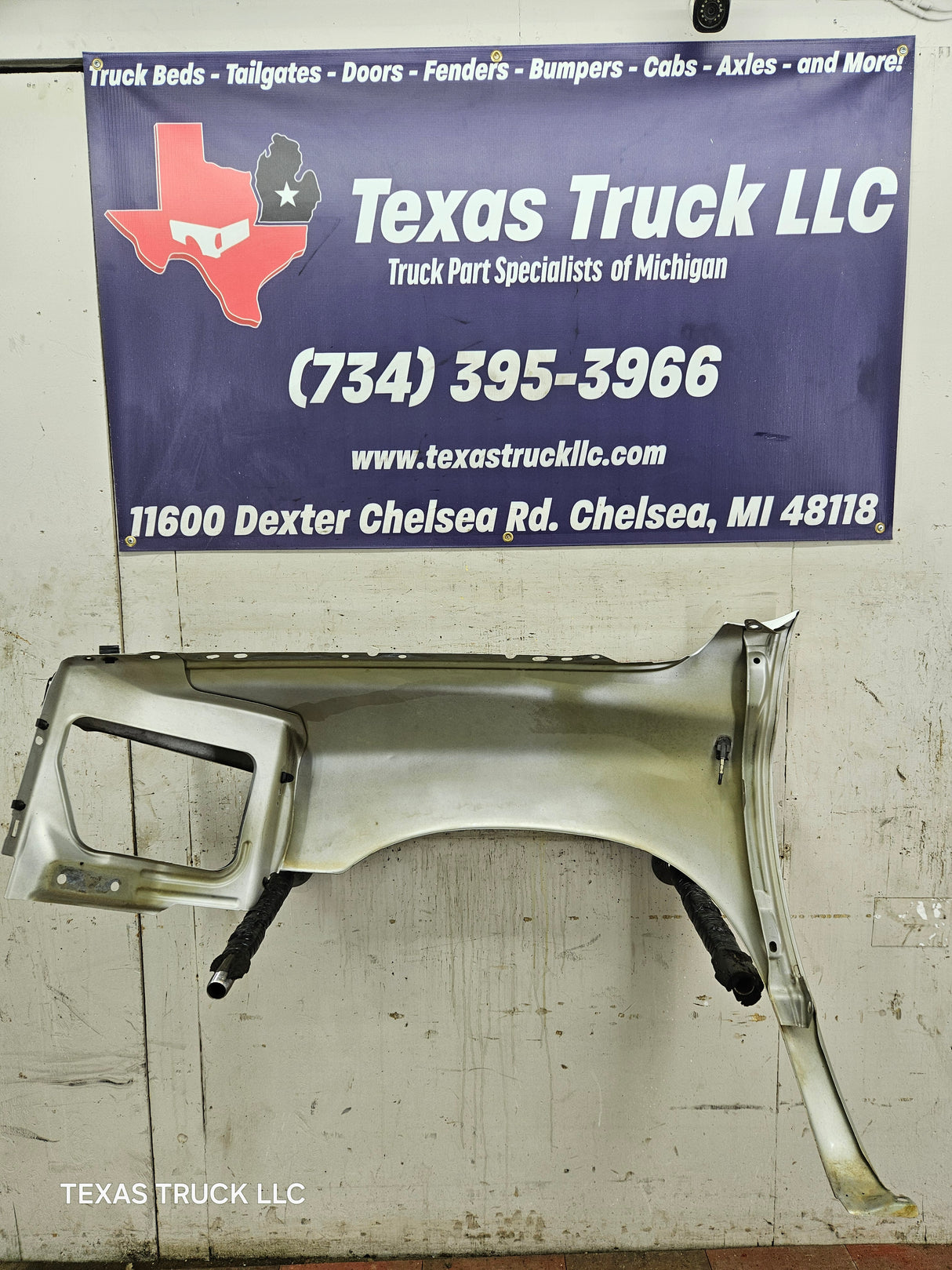 2003-2005 Dodge Ram 3rd Gen 1500 2500 3500 RH Passenger Side Fender - Gray