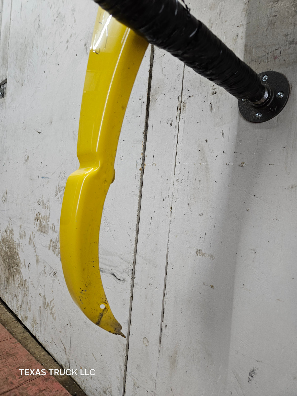 2003-2005 Dodge Ram 3rd Gen 1500 2500 3500 RH Passenger Side Fender