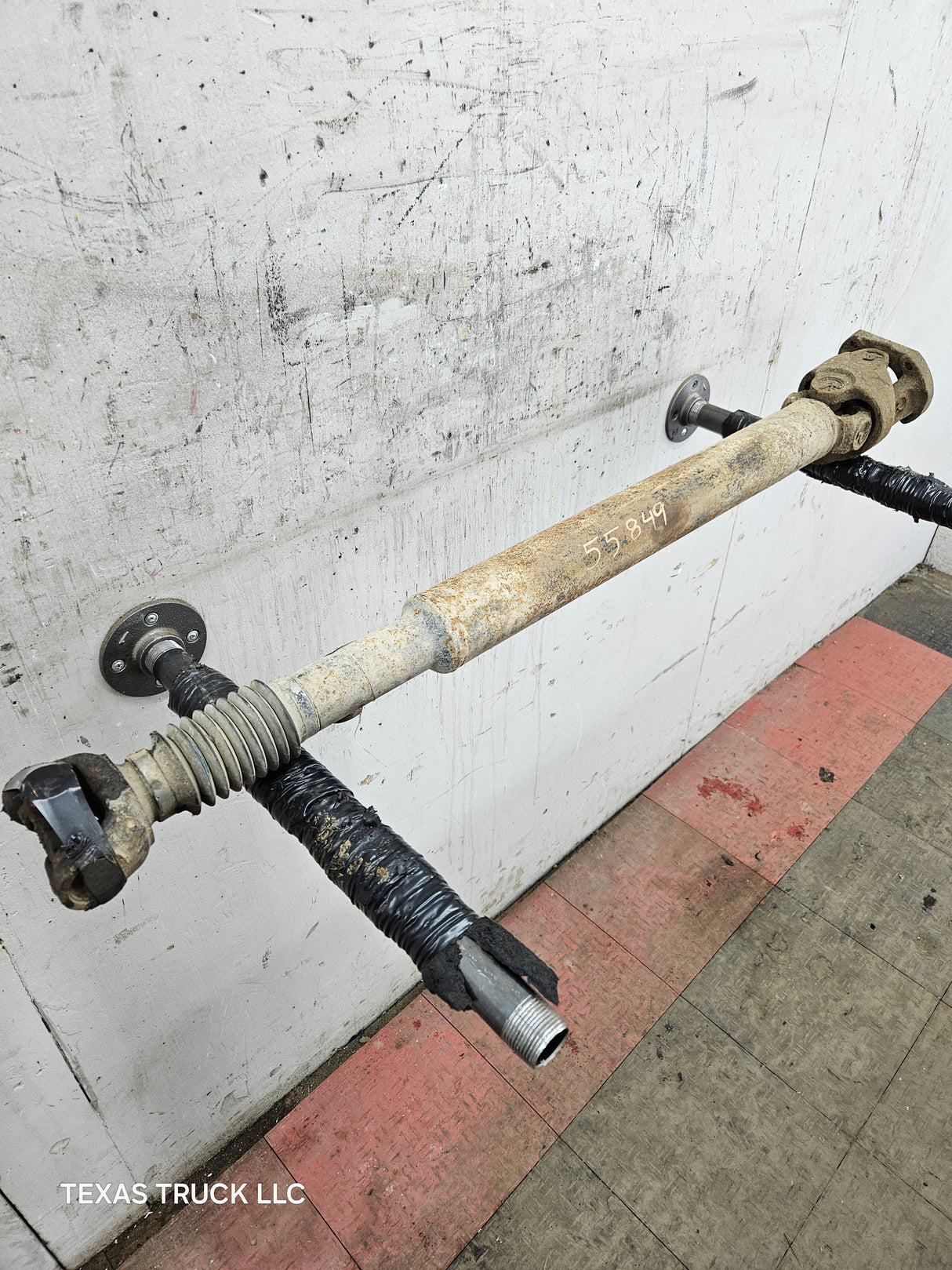 2003-2010 Ford F250 F350 F450 F550 Super Duty Front Drive Shaft 5C34-4A376-DF