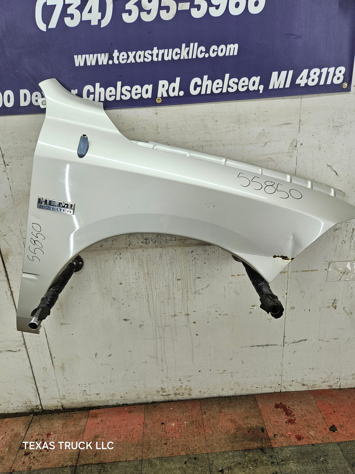 2009-2018 Dodge Ram 4th Gen RH Passenger Side Front Fender 1500 2500 3500 - Light Graystone Pearl Coat