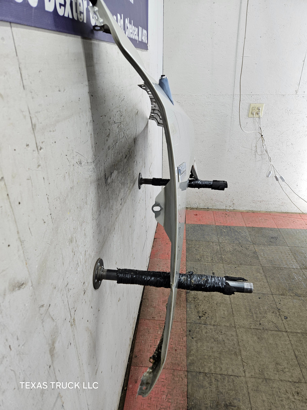 2009-2018 Dodge Ram 4th Gen RH Passenger Side Front Fender 1500 2500 3500 - Light Graystone Pearl Coat