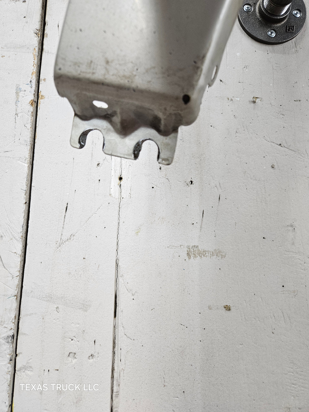 2009-2018 Dodge Ram 4th Gen RH Passenger Side Front Fender 1500 2500 3500 - Light Graystone Pearl Coat