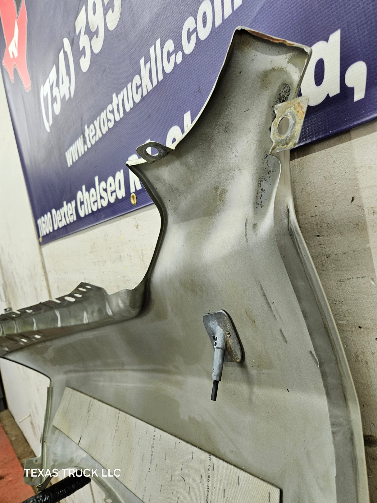 2009-2018 Dodge Ram 4th Gen RH Passenger Side Front Fender 1500 2500 3500 - Light Graystone Pearl Coat