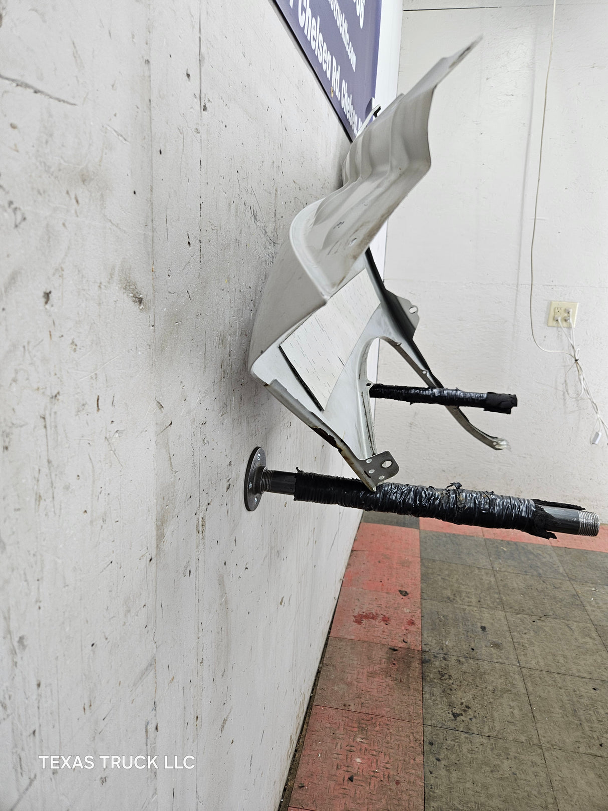 2009-2018 Dodge Ram 4th Gen RH Passenger Side Front Fender 1500 2500 3500 - Light Graystone Pearl Coat