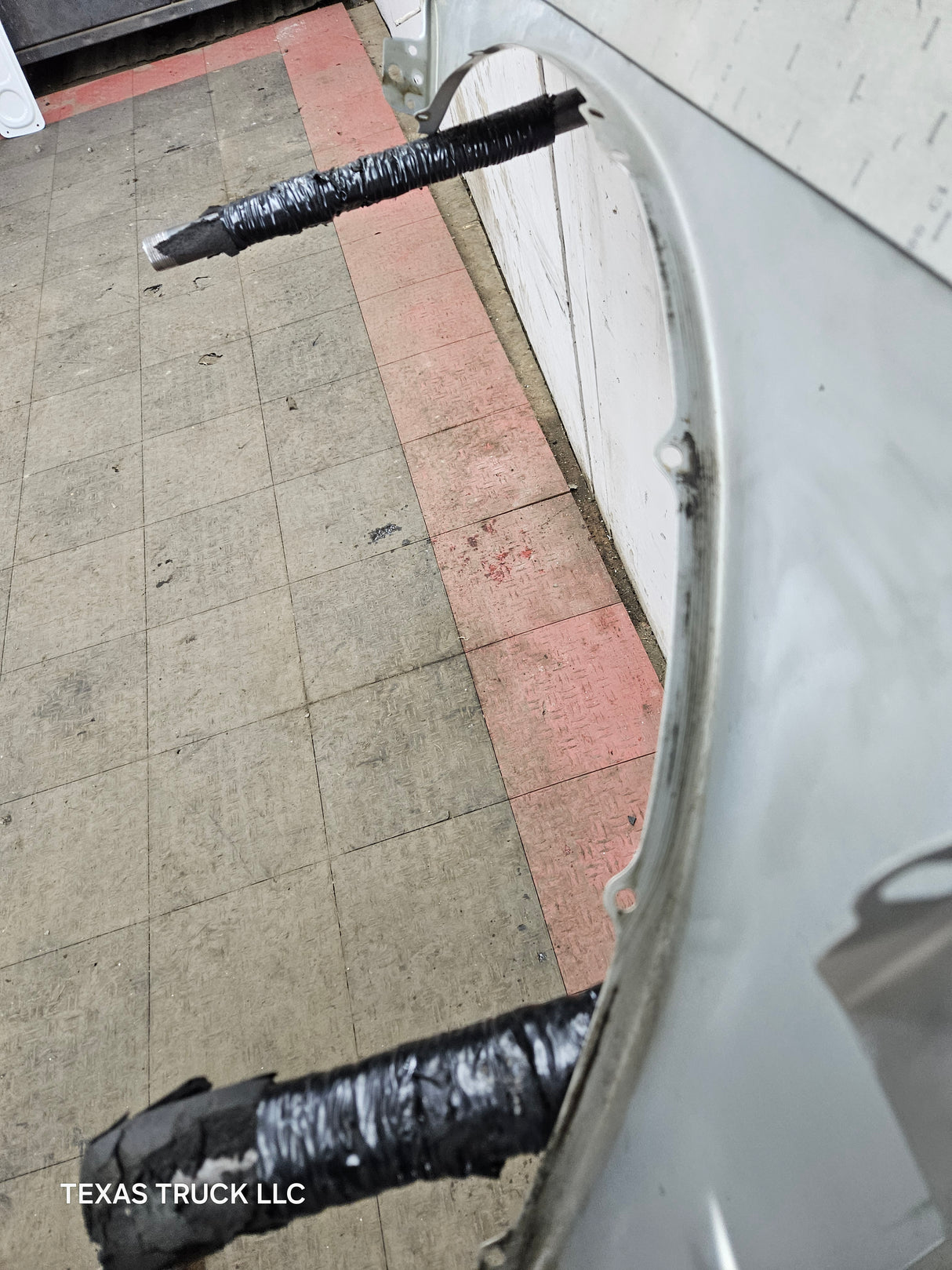 2009-2018 Dodge Ram 4th Gen RH Passenger Side Front Fender 1500 2500 3500 - Light Graystone Pearl Coat