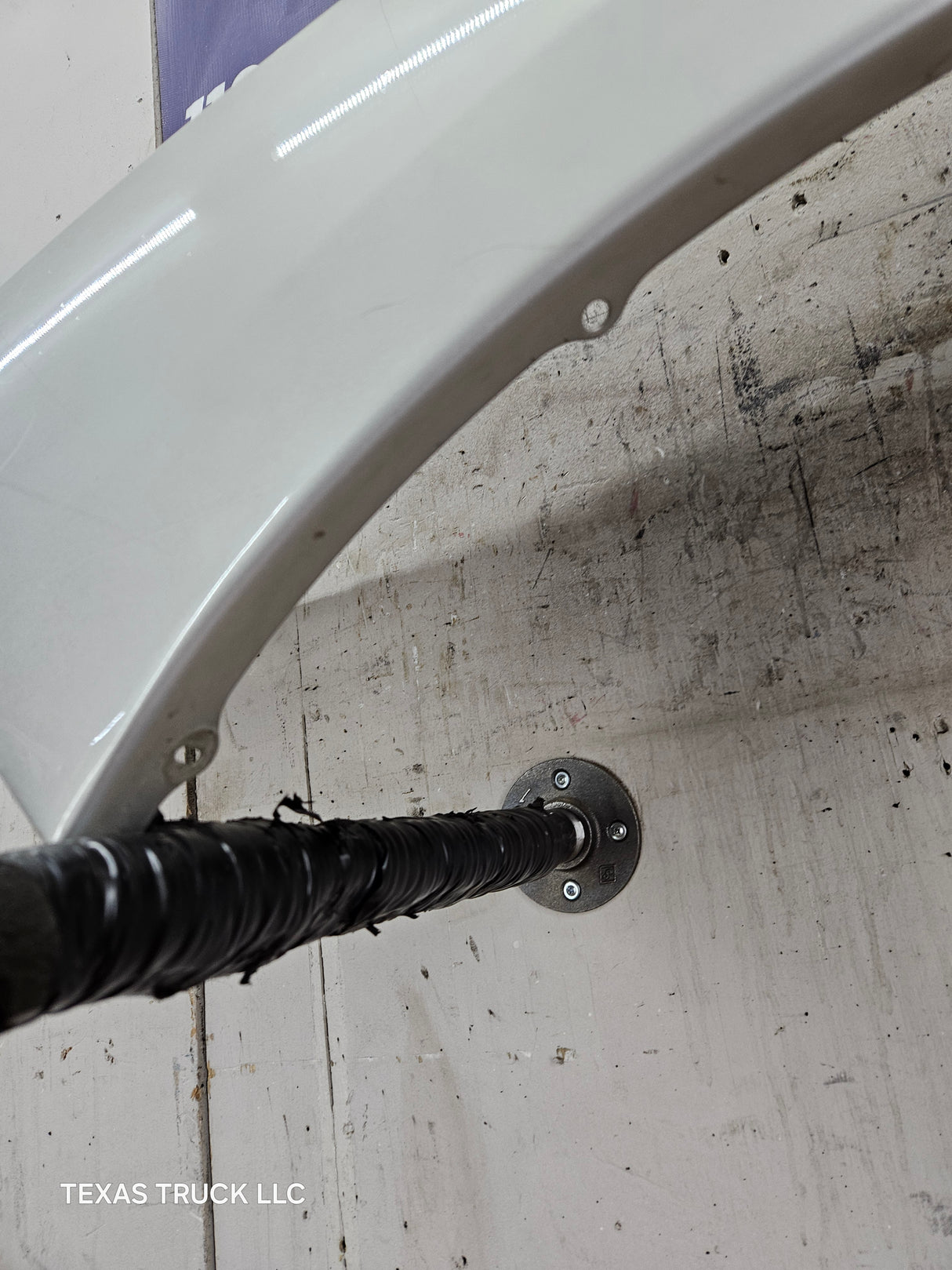 2009-2018 Dodge Ram 4th Gen LH Driver Side Front Fender 1500 2500 3500 - Light Graystone Pearl Coat