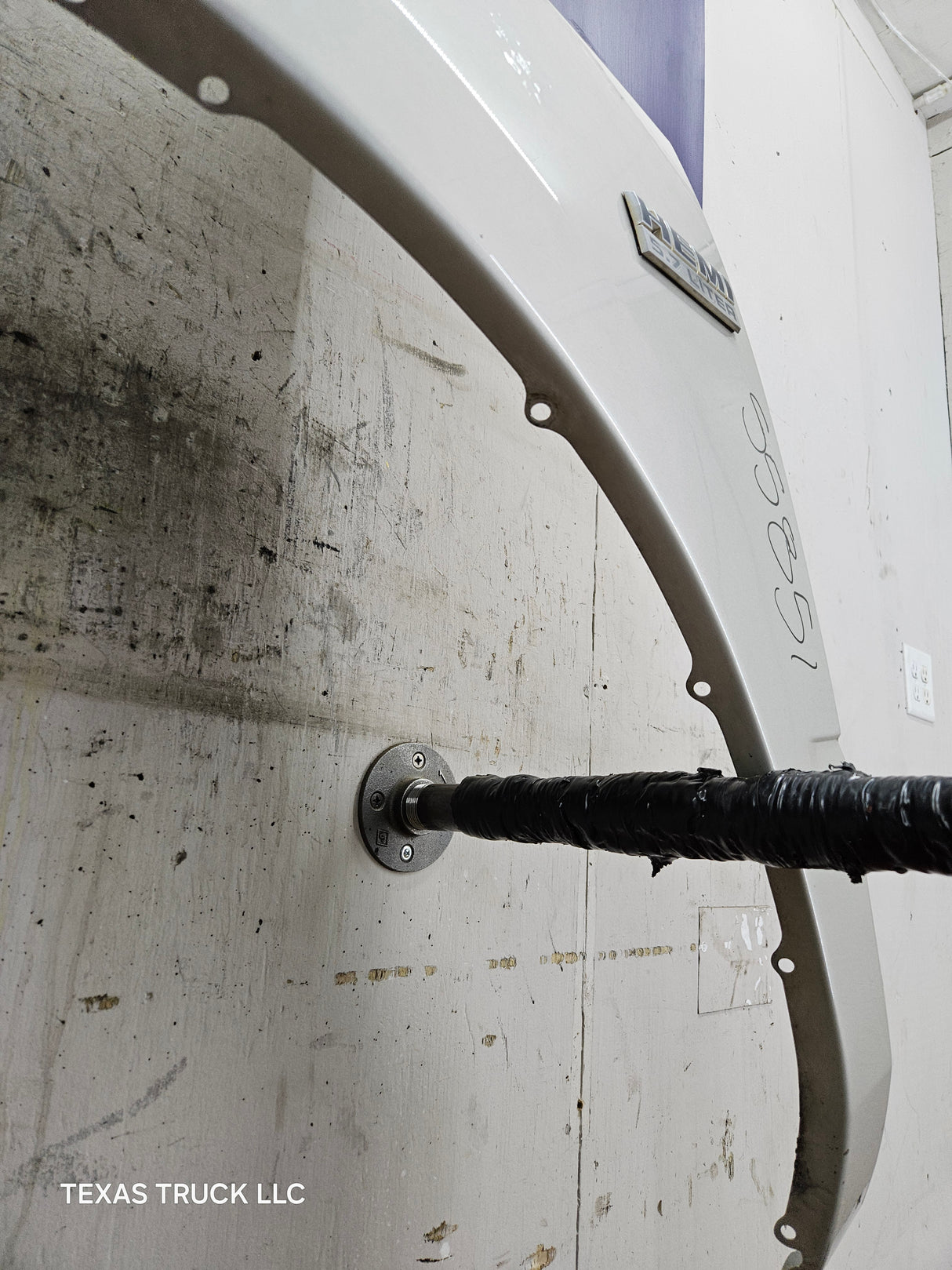 2009-2018 Dodge Ram 4th Gen LH Driver Side Front Fender 1500 2500 3500 - Light Graystone Pearl Coat