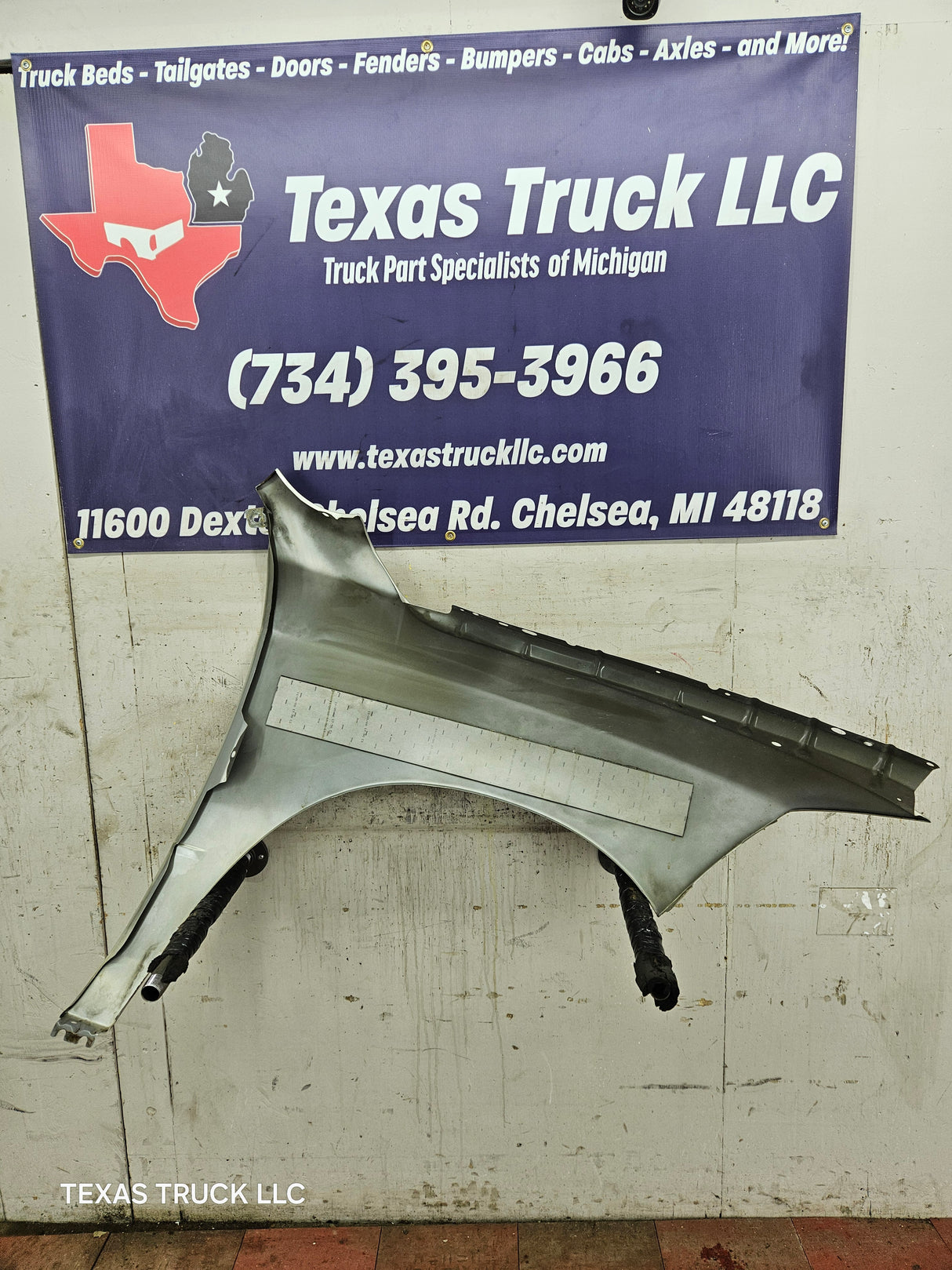 2009-2018 Dodge Ram 4th Gen LH Driver Side Front Fender 1500 2500 3500 - Light Graystone Pearl Coat