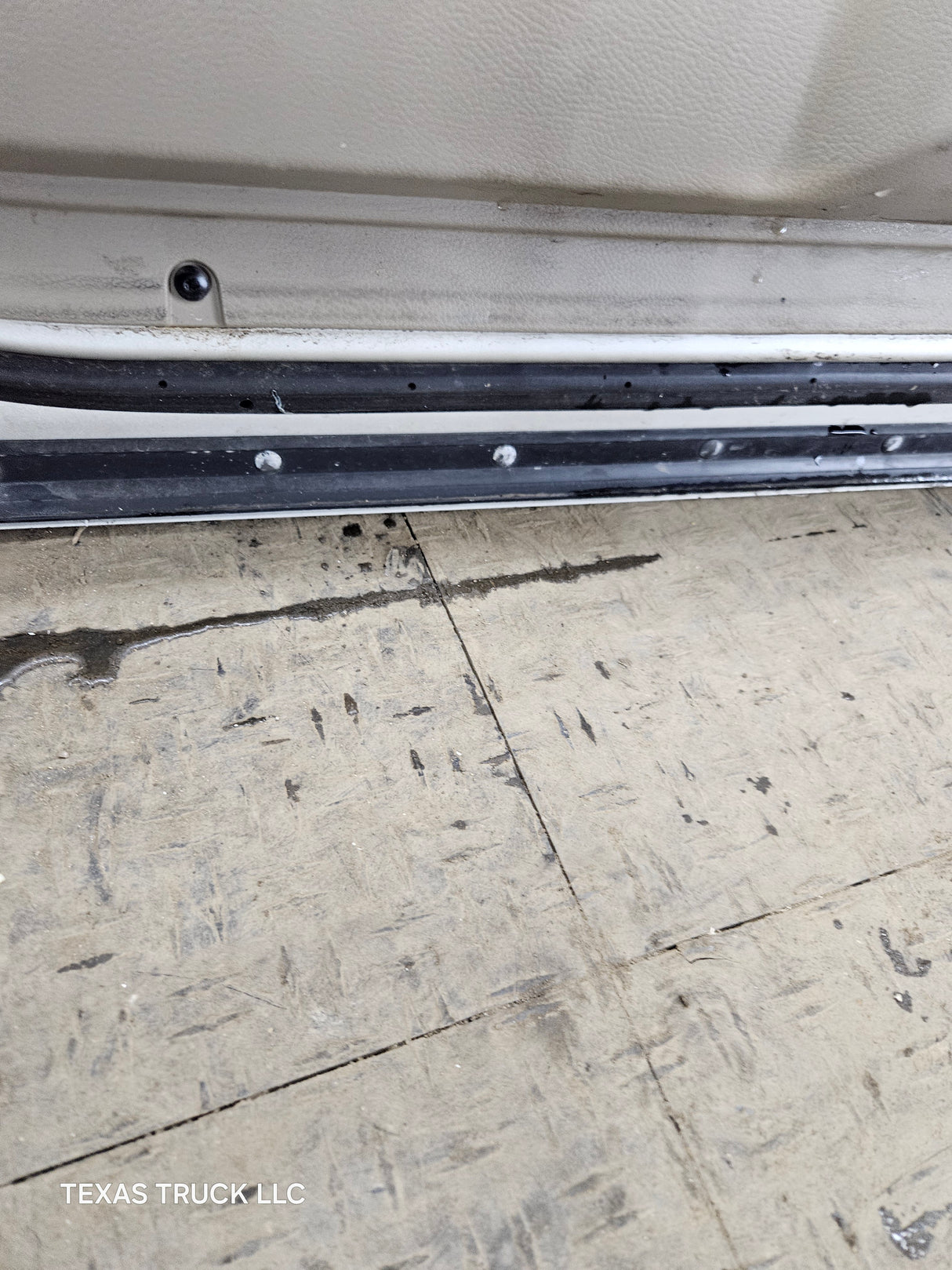 2009-2018 Dodge Ram 4th Gen Driver Side LH Front Quad Cab Door 1500 2500 3500 4500 5500 - Light Graystone Pearl Coat