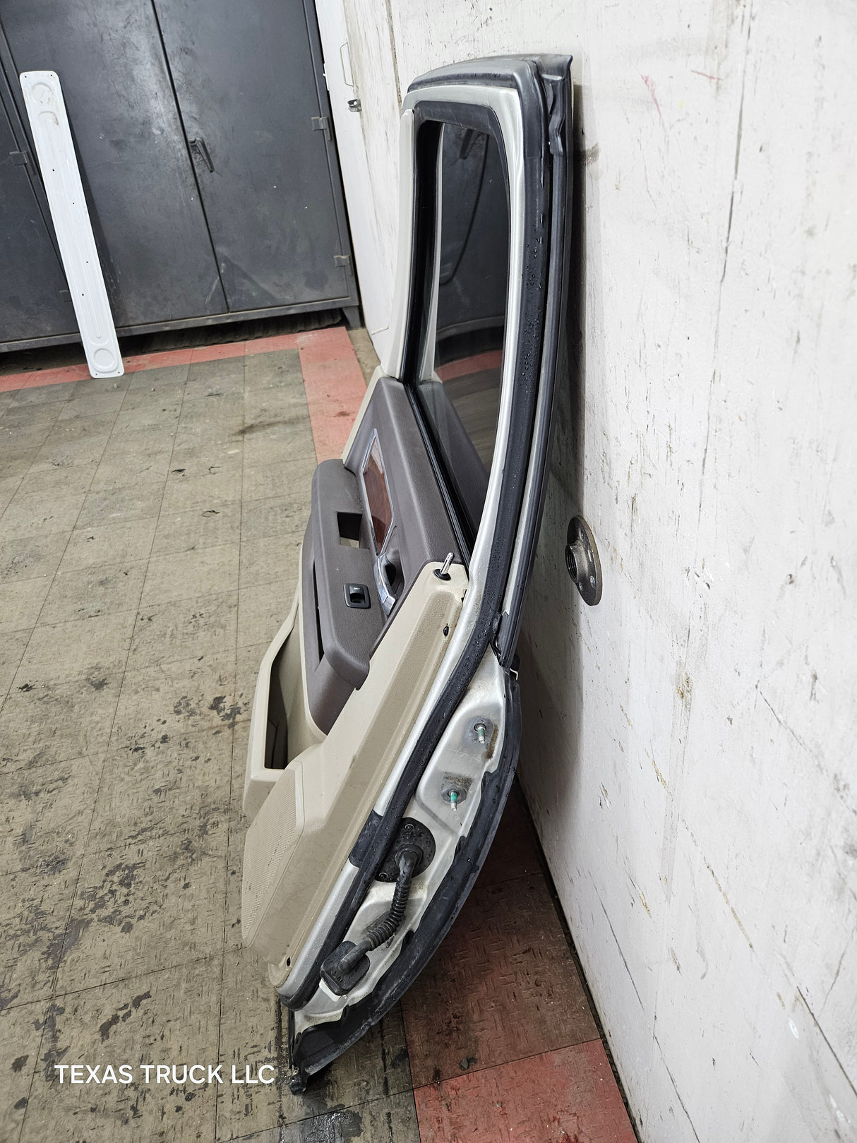 2009-2018 Dodge Ram 4th Gen LH Driver Side Rear CREW Cab Door 1500 2500 3500 4500 5500 - Light Graystone Pearl Coat