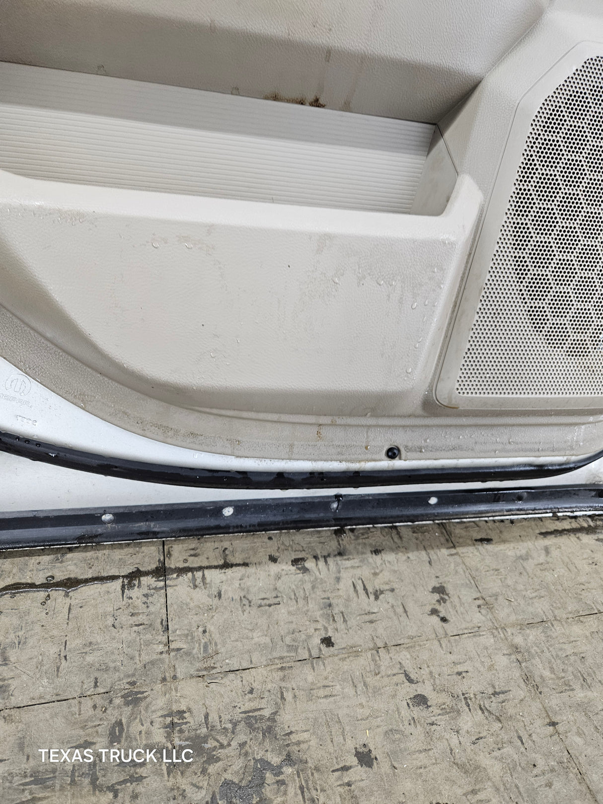 2009-2018 Dodge Ram 4th Gen LH Driver Side Rear CREW Cab Door 1500 2500 3500 4500 5500 - Light Graystone Pearl Coat