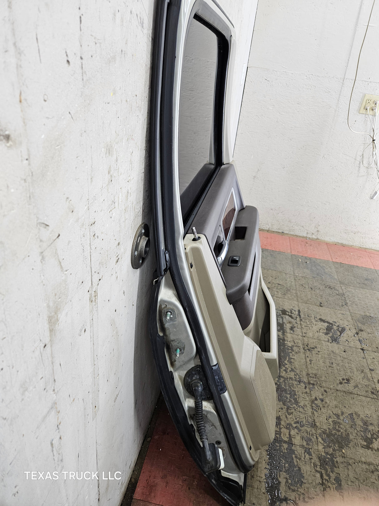 2009-2018 Dodge Ram 4th Gen Passenger Side Rear CREW Cab Door 1500 2500 3500 4500 5500 - Light Graystone Pearl Coat
