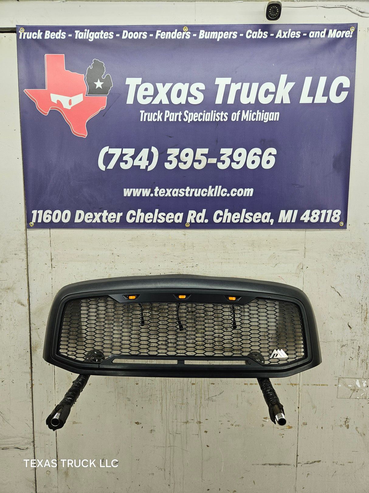 2006-2008 Dodge Ram 3rd Gen 1500 2500 3500 Black Aftermarket Grill with lights