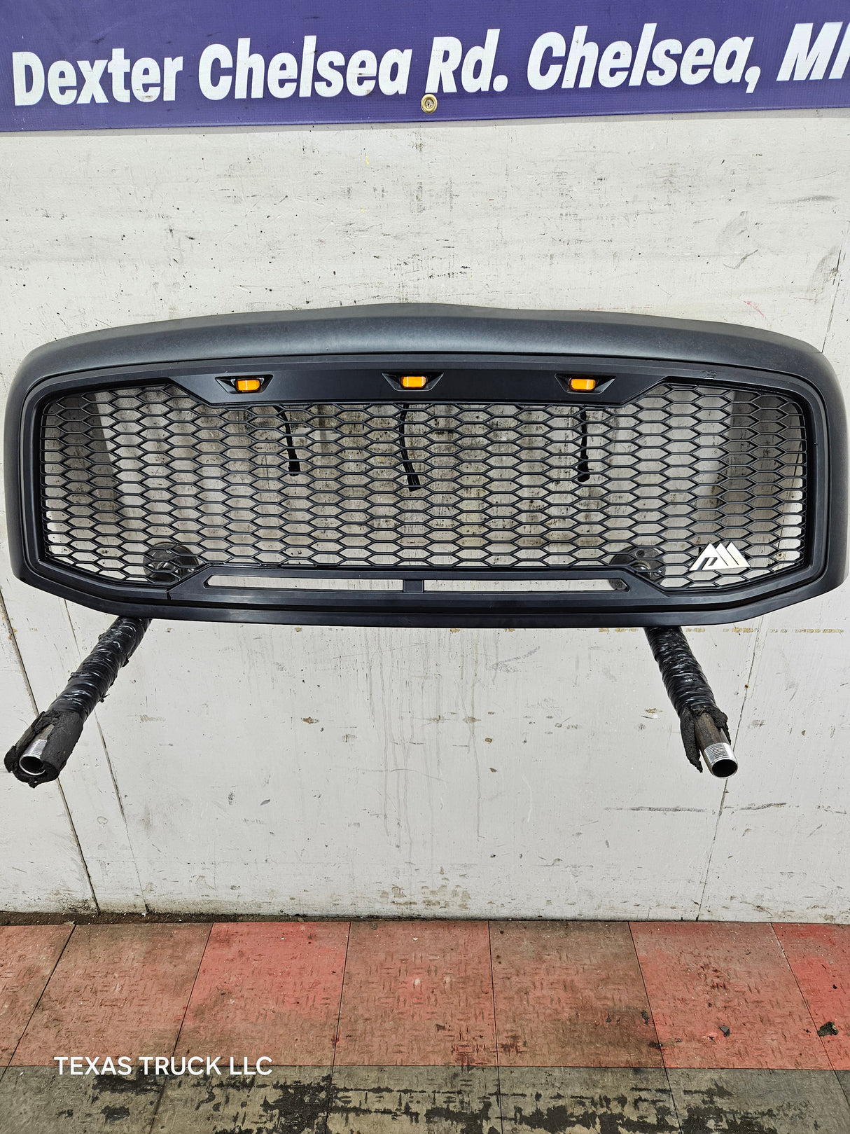 2006-2008 Dodge Ram 3rd Gen 1500 2500 3500 Black Aftermarket Grill with lights