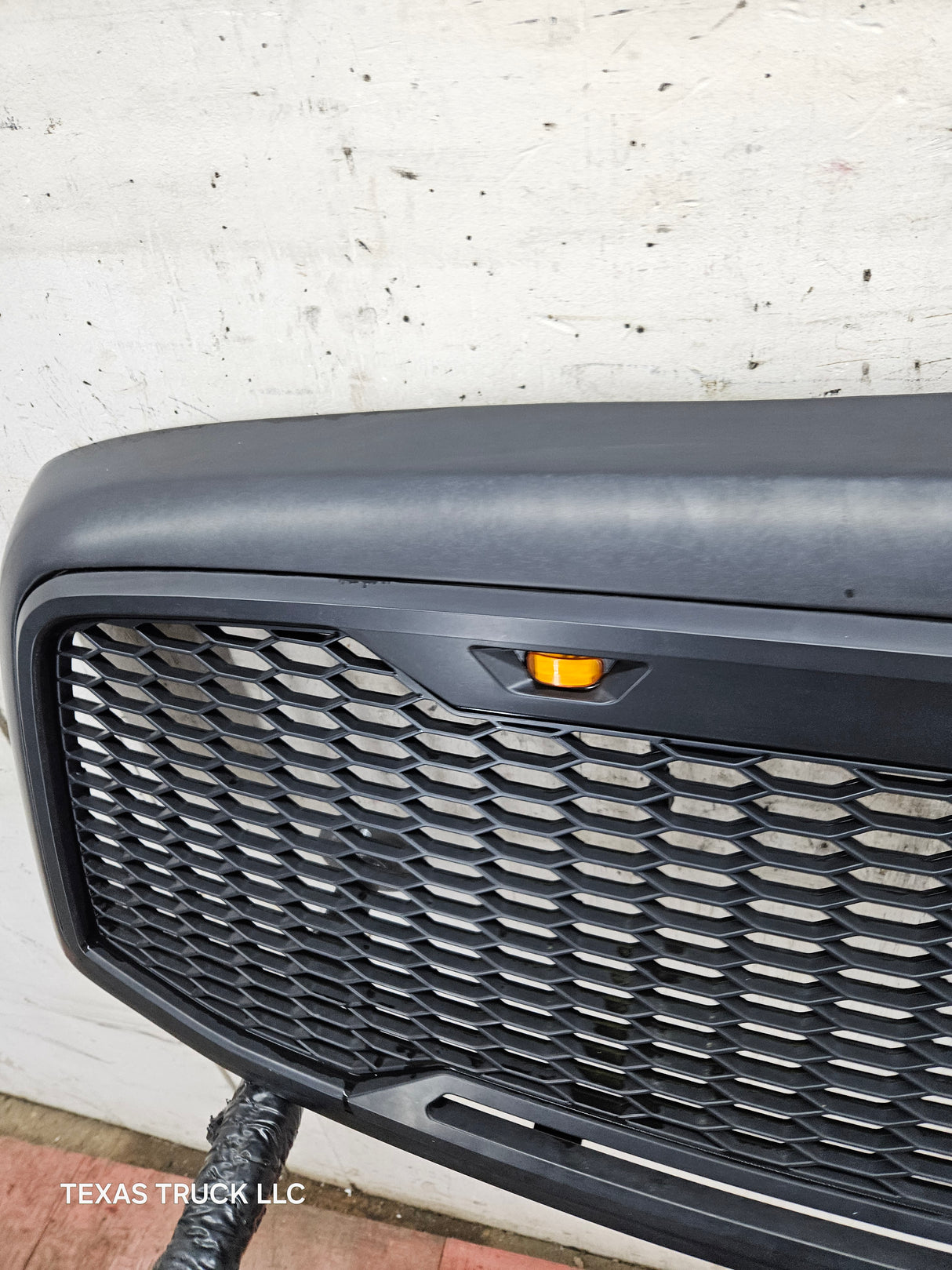 2006-2008 Dodge Ram 3rd Gen 1500 2500 3500 Black Aftermarket Grill with lights