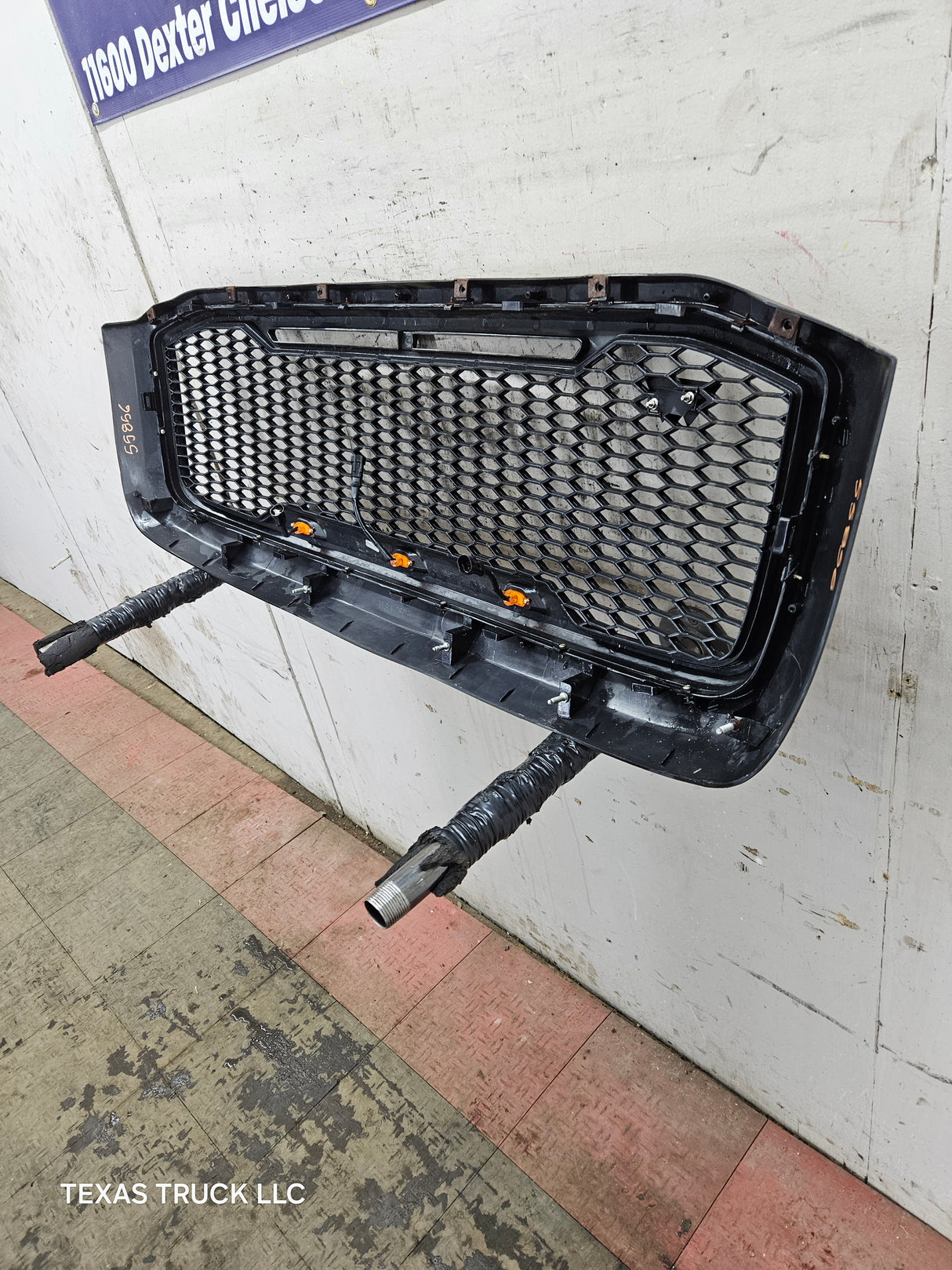 2006-2008 Dodge Ram 3rd Gen 1500 2500 3500 Black Aftermarket Grill with lights