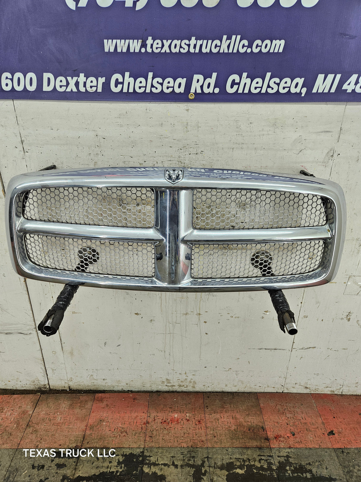 2002-2005 Dodge Ram 3rd Gen 1500 2500 3500 Chrome Grill