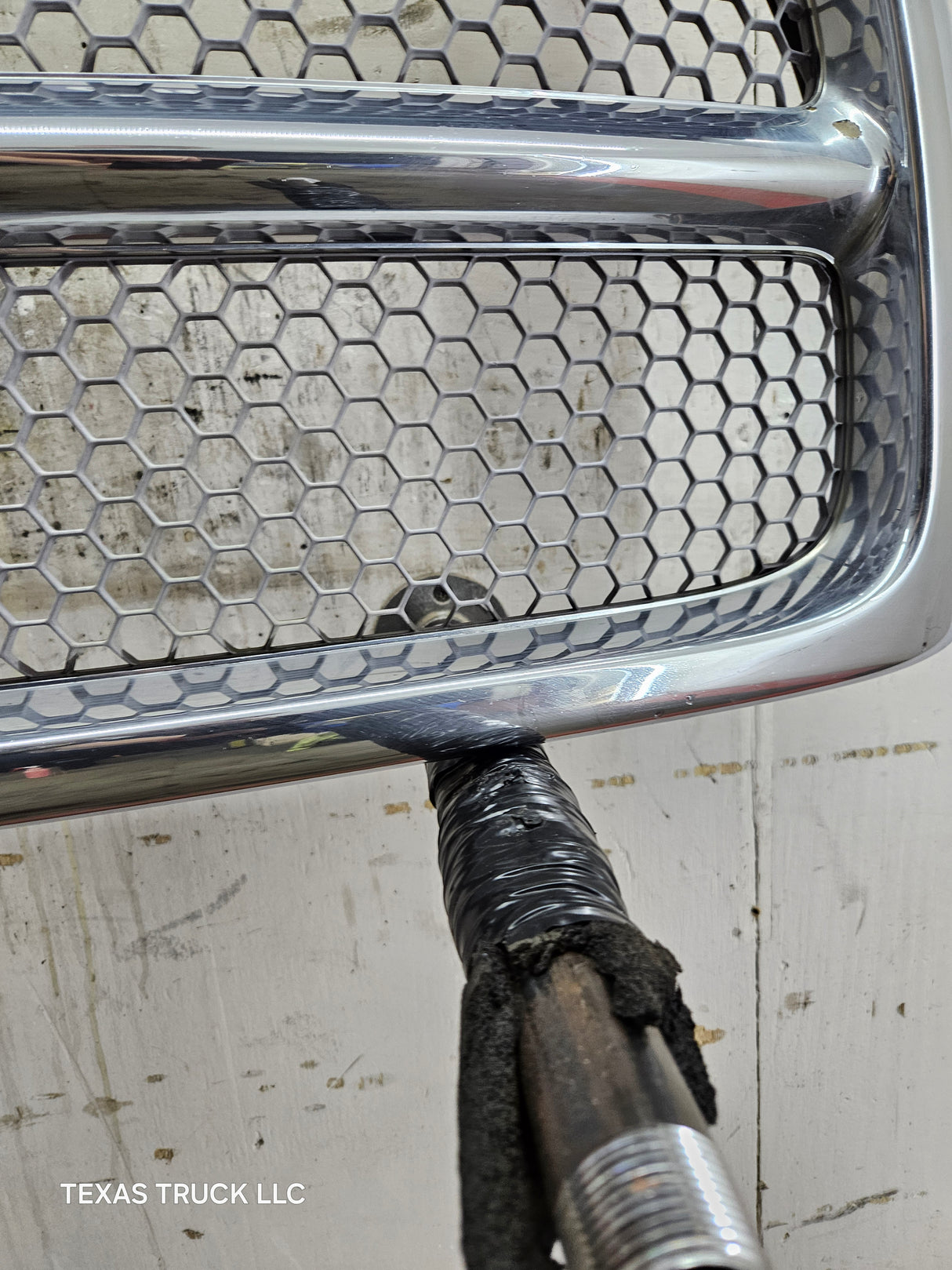 2002-2005 Dodge Ram 3rd Gen 1500 2500 3500 Chrome Grill