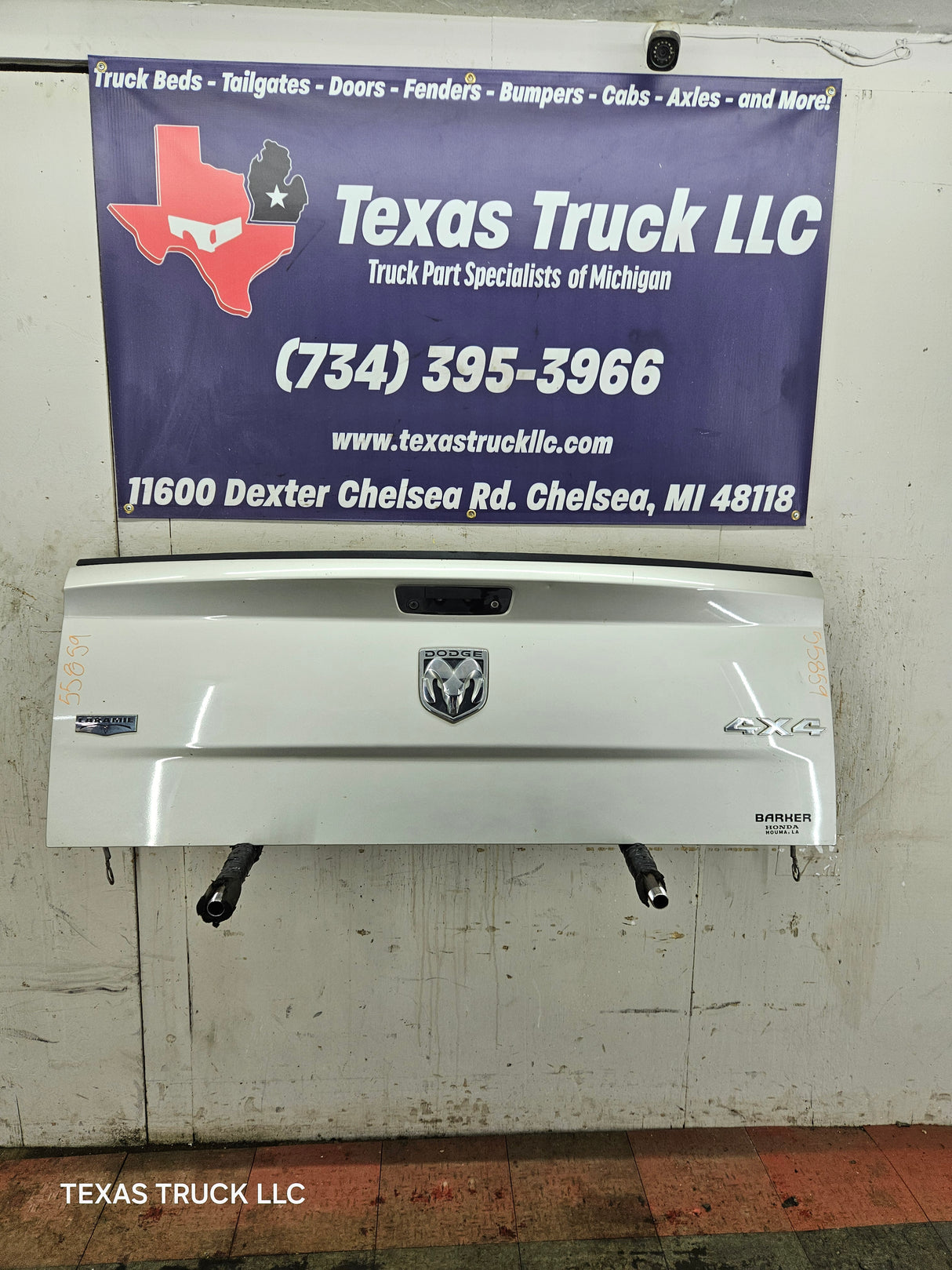 2009-2018 Dodge Ram 4th Gen 1500 2500 3500 Tailgate - Light Graystone Pearl Coat