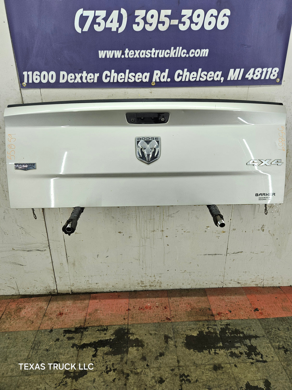 2009-2018 Dodge Ram 4th Gen 1500 2500 3500 Tailgate - Light Graystone Pearl Coat