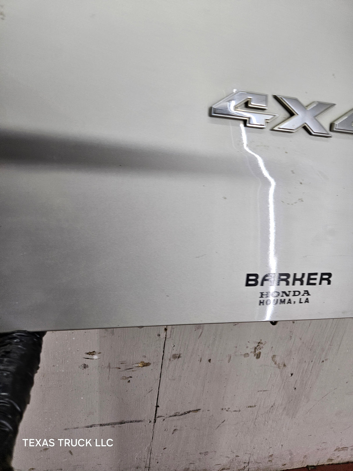 2009-2018 Dodge Ram 4th Gen 1500 2500 3500 Tailgate - Light Graystone Pearl Coat