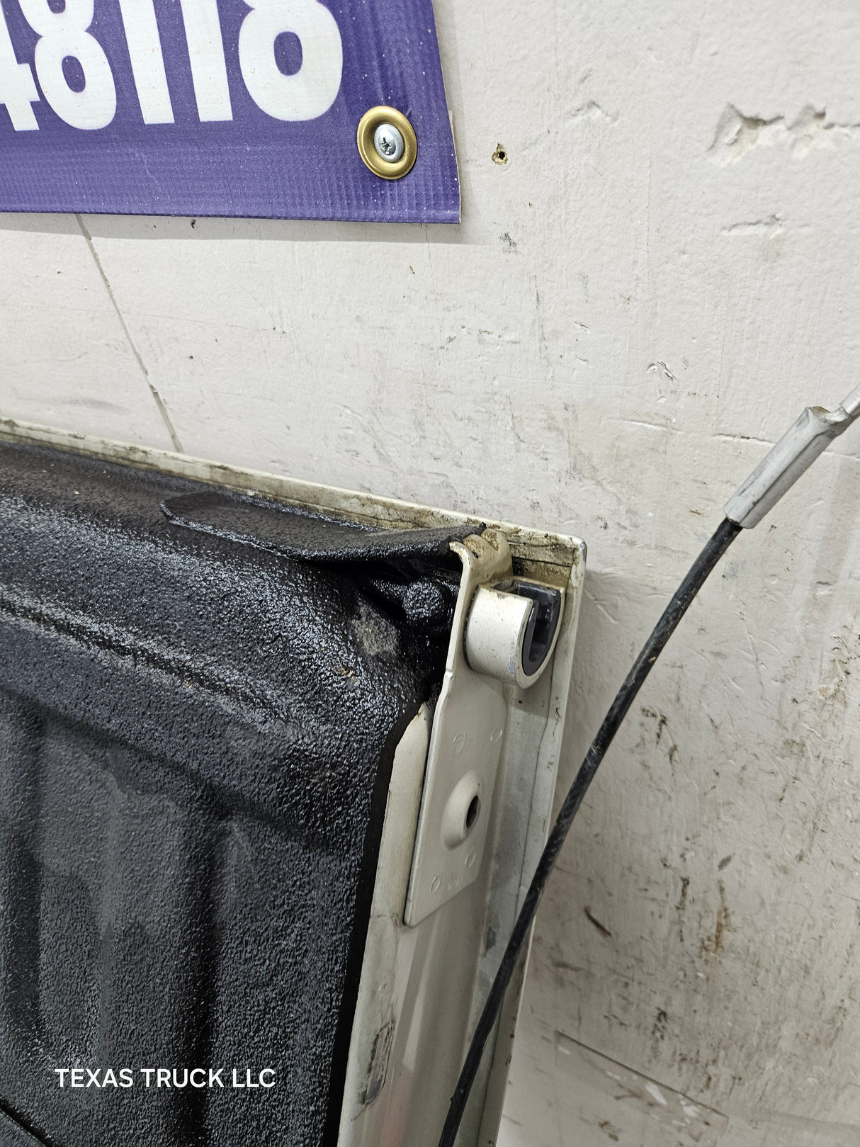 2009-2018 Dodge Ram 4th Gen 1500 2500 3500 Tailgate - Light Graystone Pearl Coat