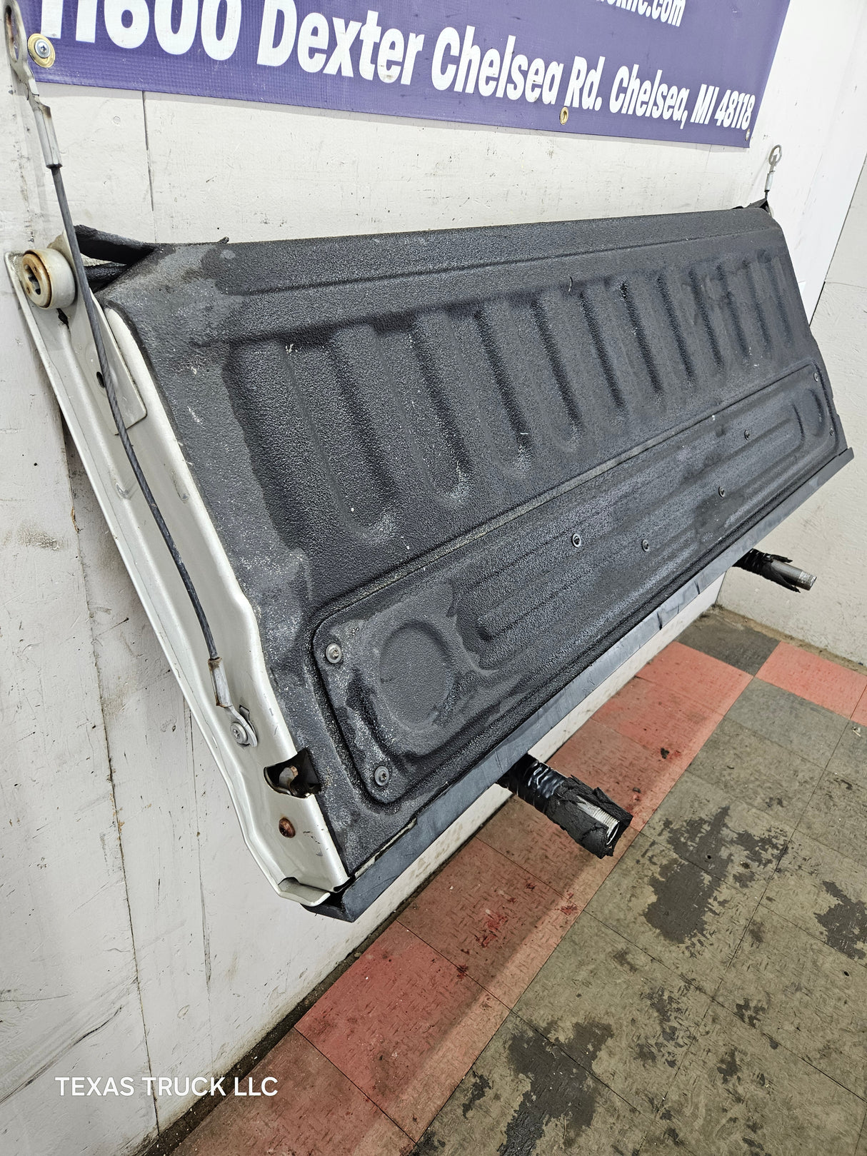 2009-2018 Dodge Ram 4th Gen 1500 2500 3500 Tailgate - Light Graystone Pearl Coat