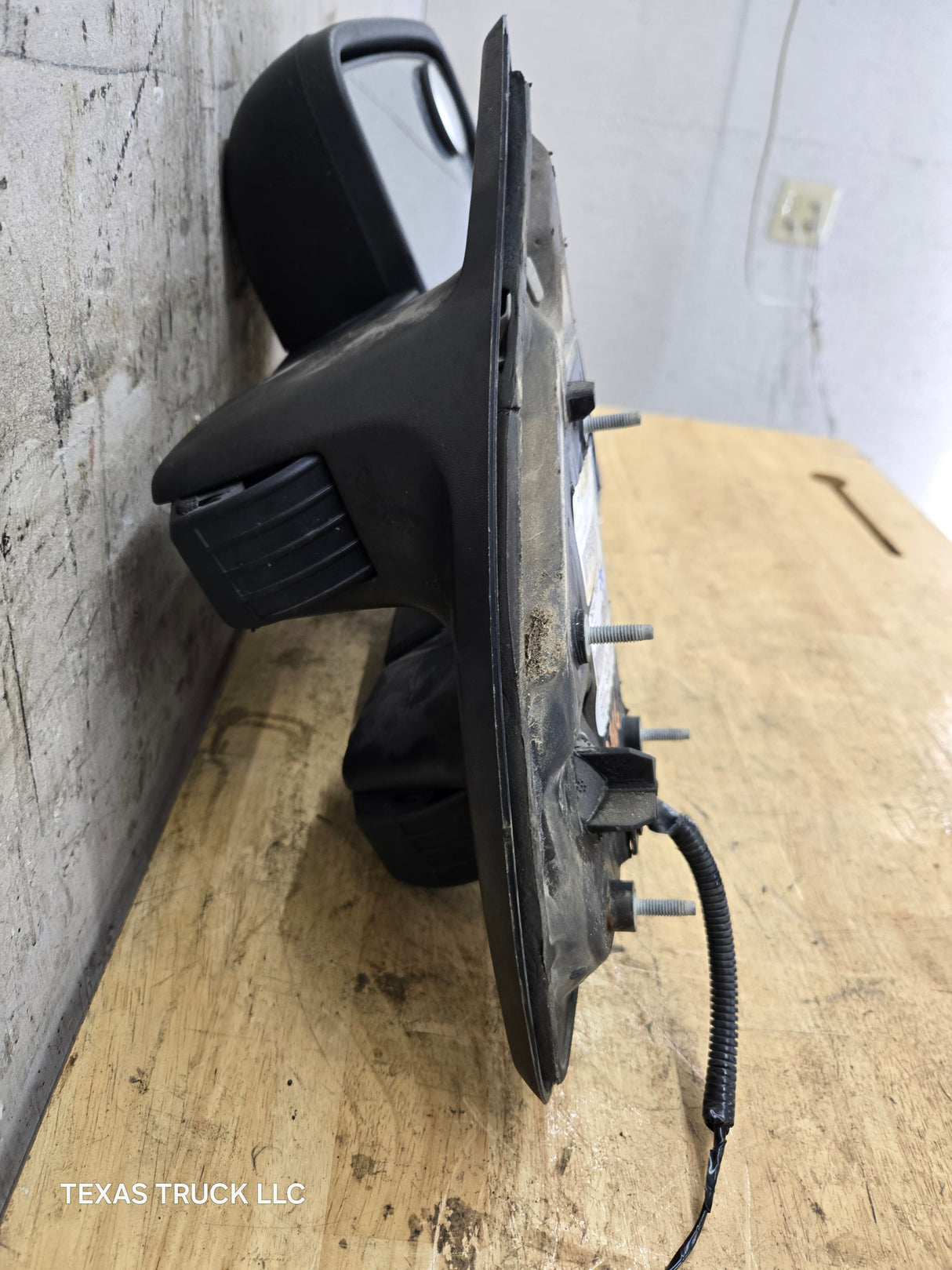 2008-2016 Ford Super Duty F250 F350 F450 F550 RH Passenger Side Manual Towing Mirror OEM